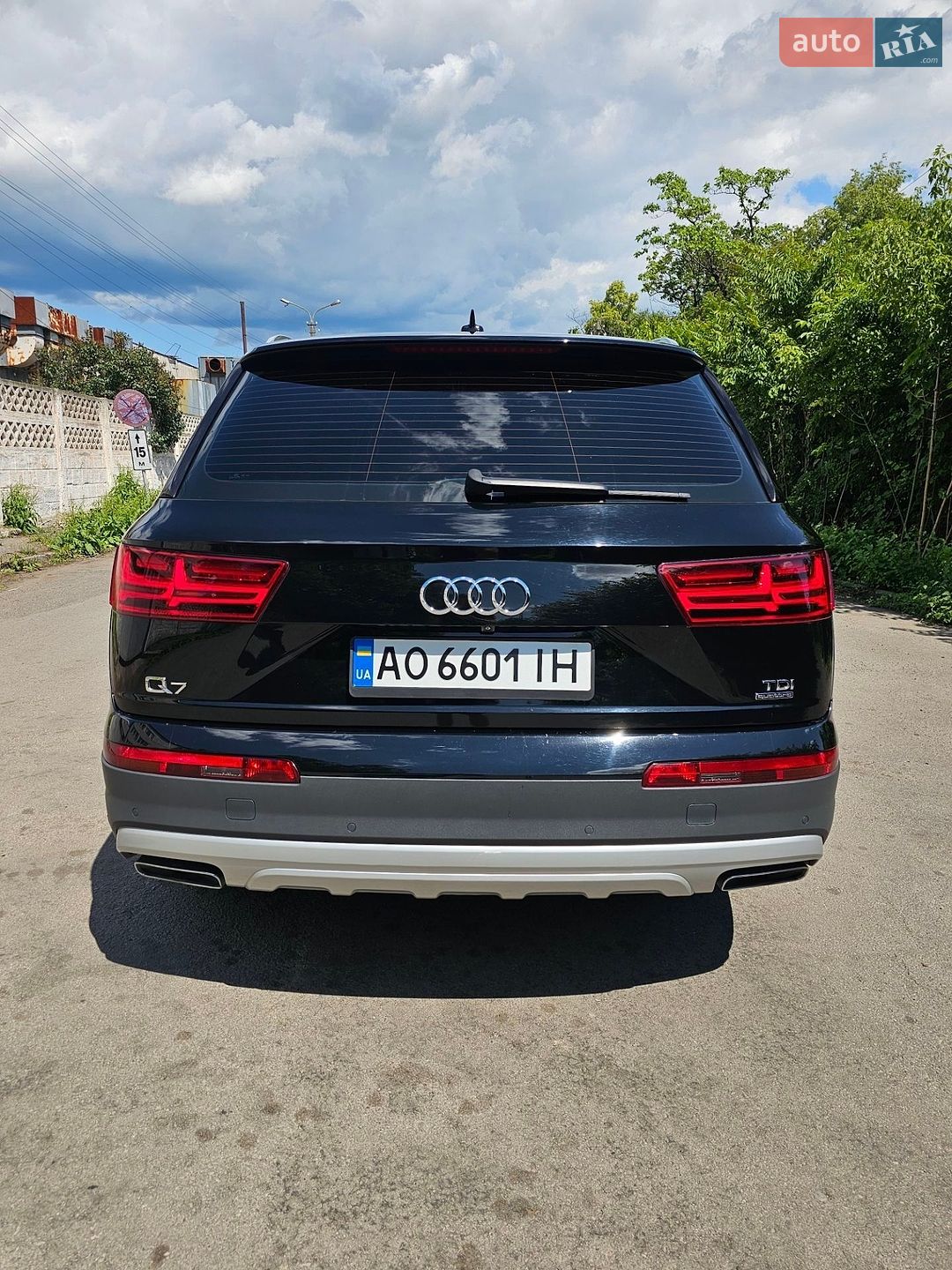 Audi Q7 2015 VIN WAUZZZ4M5GD017486 фото оголошення 10 з 16
