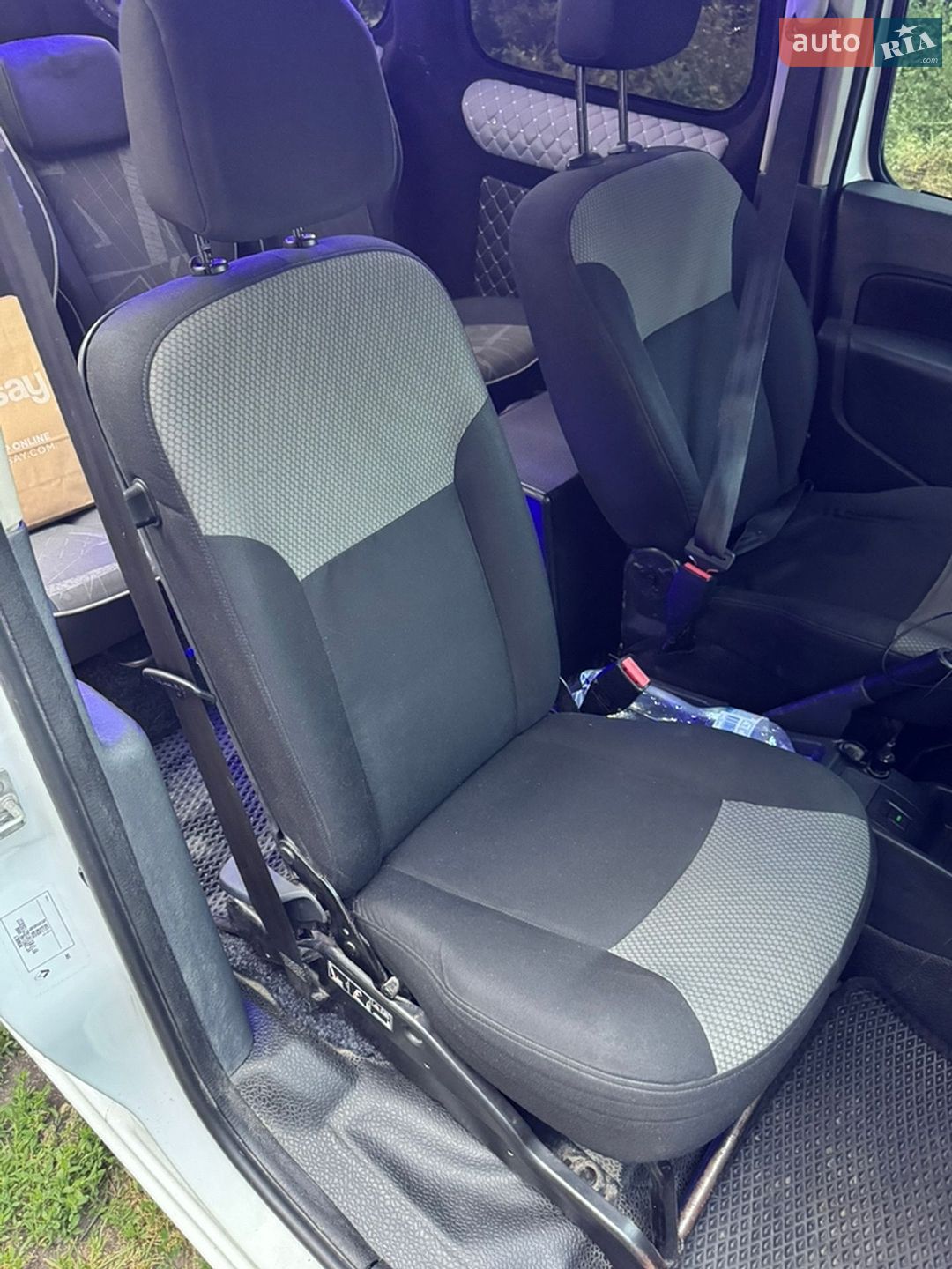 Renault Kangoo 2018 VIN VF1FW51H162196837 фото оголошення 26 з 64