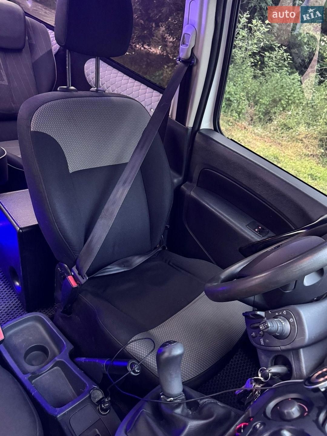 Renault Kangoo 2018 VIN VF1FW51H162196837 фото оголошення 30 з 64