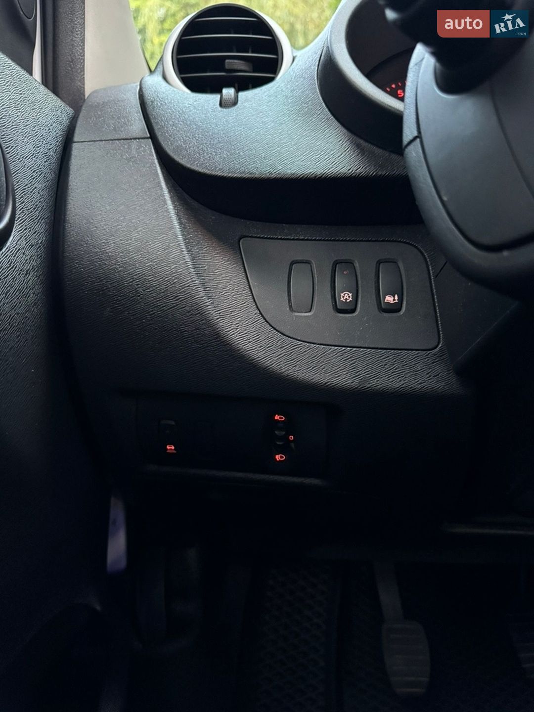 Renault Kangoo 2018 VIN VF1FW51H162196837 фото оголошення 34 з 64
