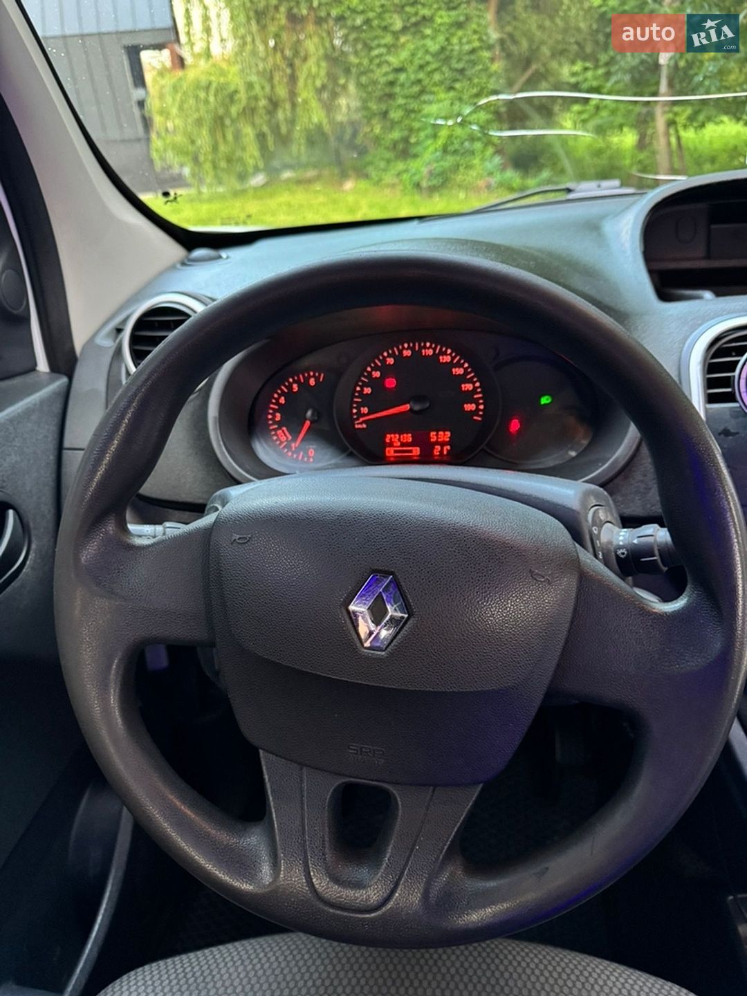 Renault Kangoo 2018 VIN VF1FW51H162196837 фото оголошення 37 з 64