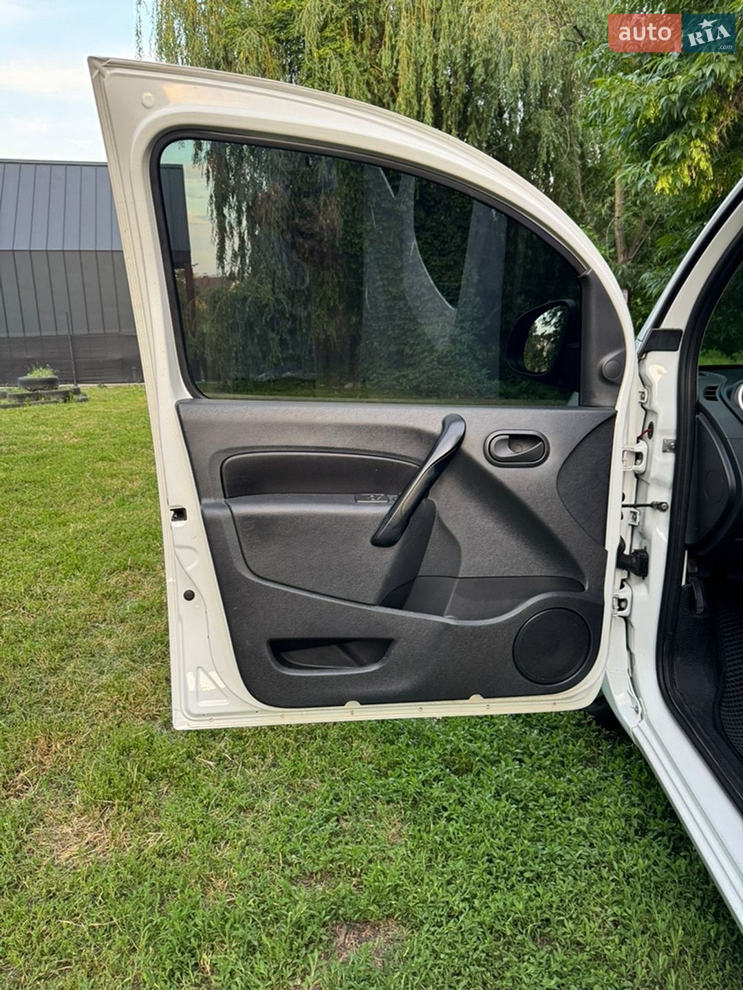 Renault Kangoo 2018 VIN VF1FW51H162196837 фото оголошення 40 з 64