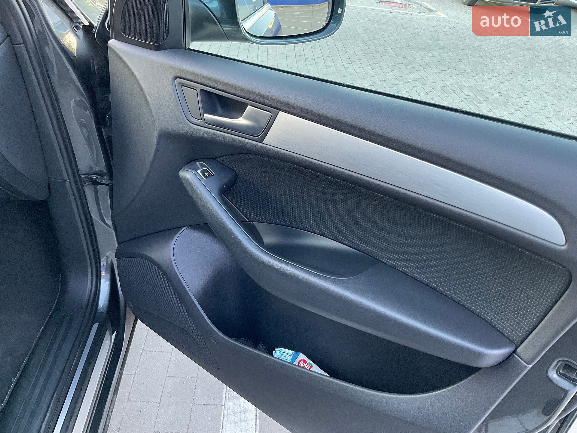 Audi Q5 2014 VIN WAUZZZ8R5FA009300 фото оголошення 12 з 19