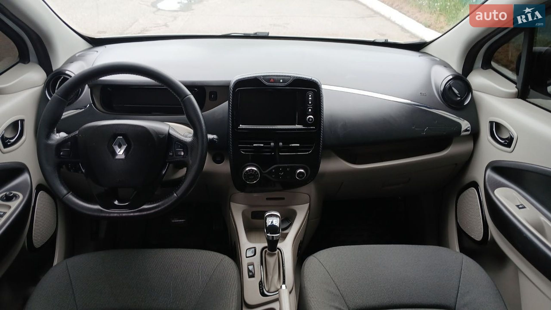Renault Zoe 2016 VIN VF1AGVYB056015034 фото оголошення 37 з 51