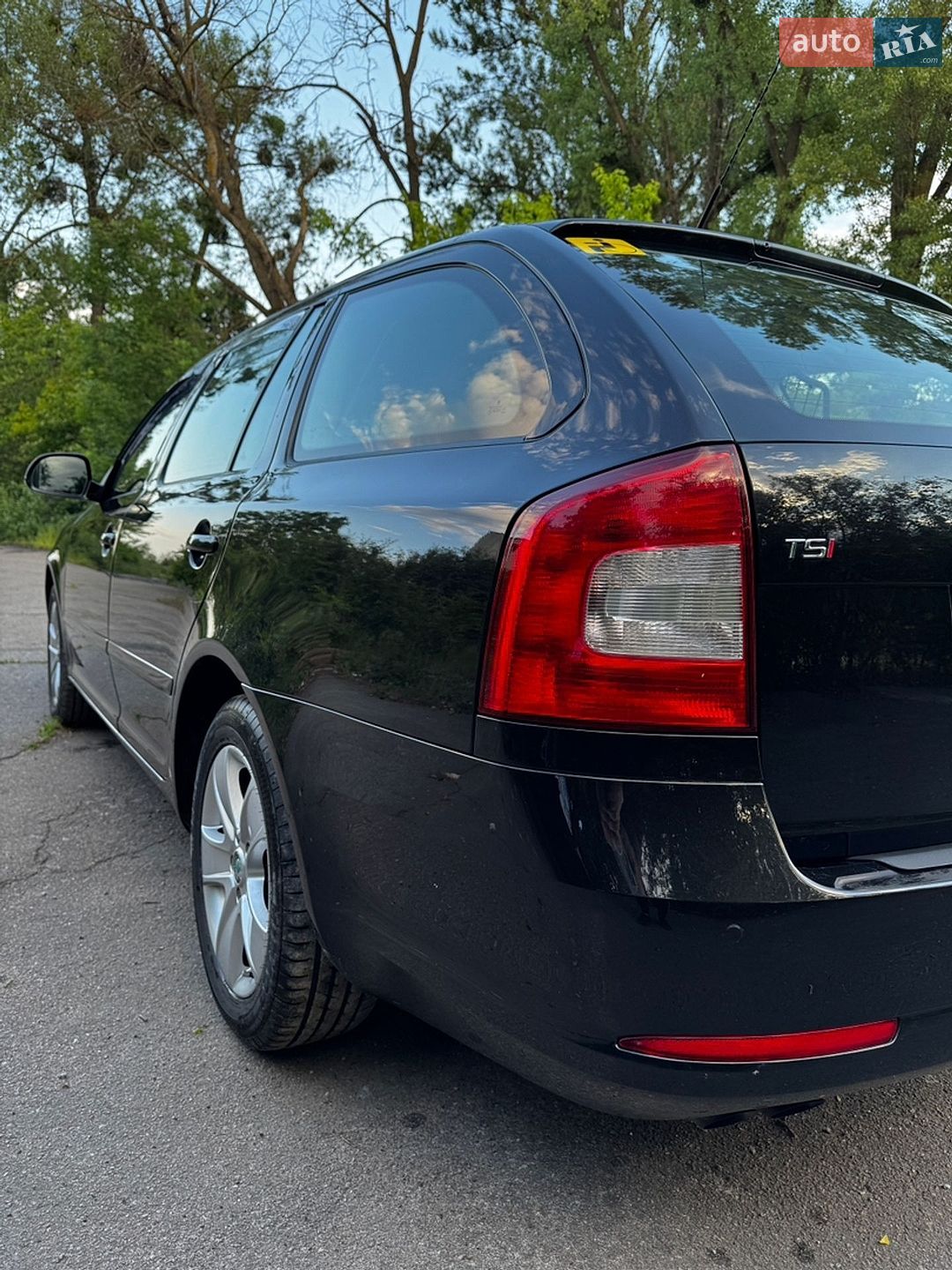 Skoda Octavia 2009 VIN TMBGK61Z5A2024809 фото оголошення 7 з 15