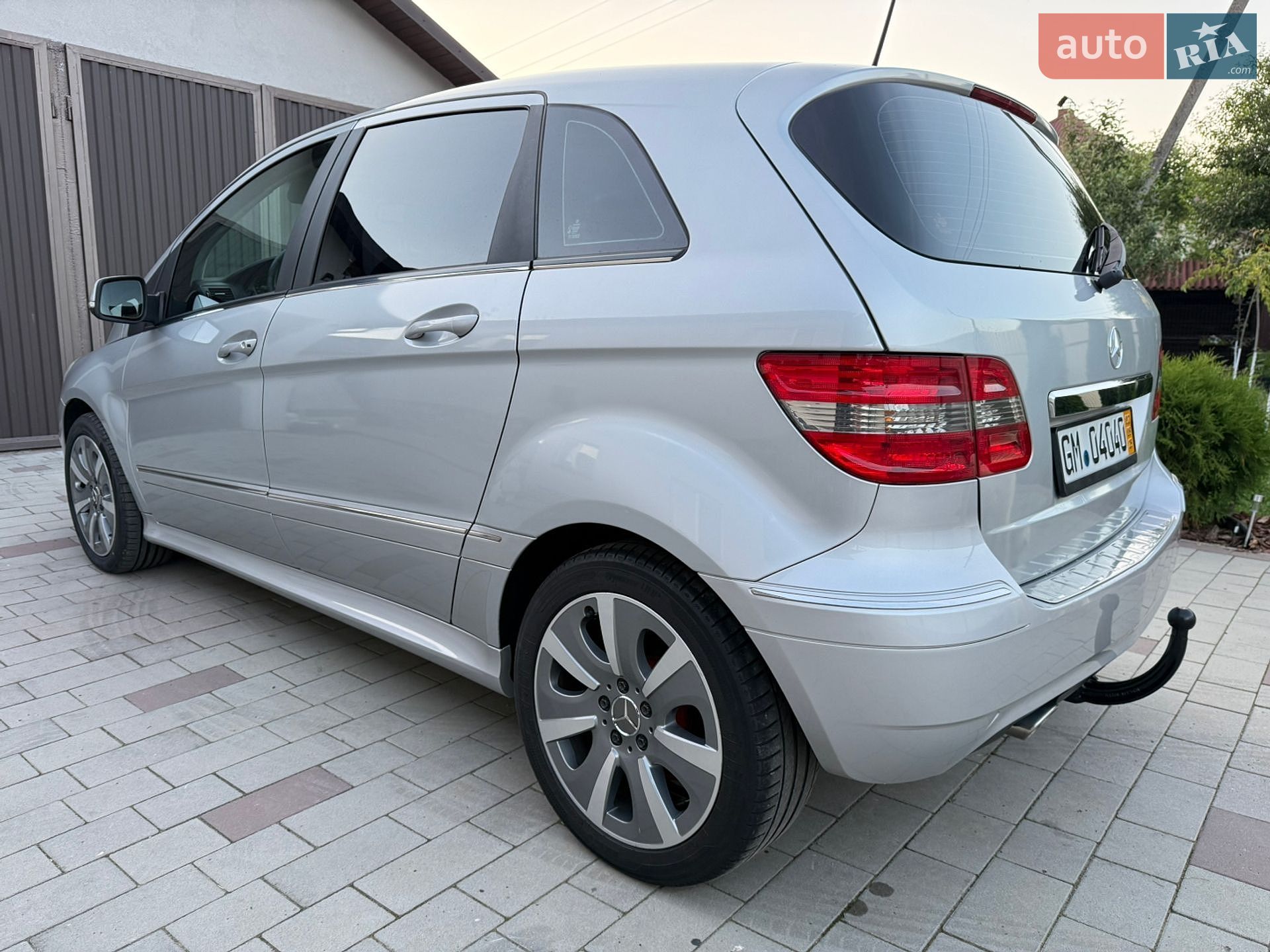 Mercedes-Benz B-Class 2010 VIN WDD2452321J522579 фото оголошення 5 з 23