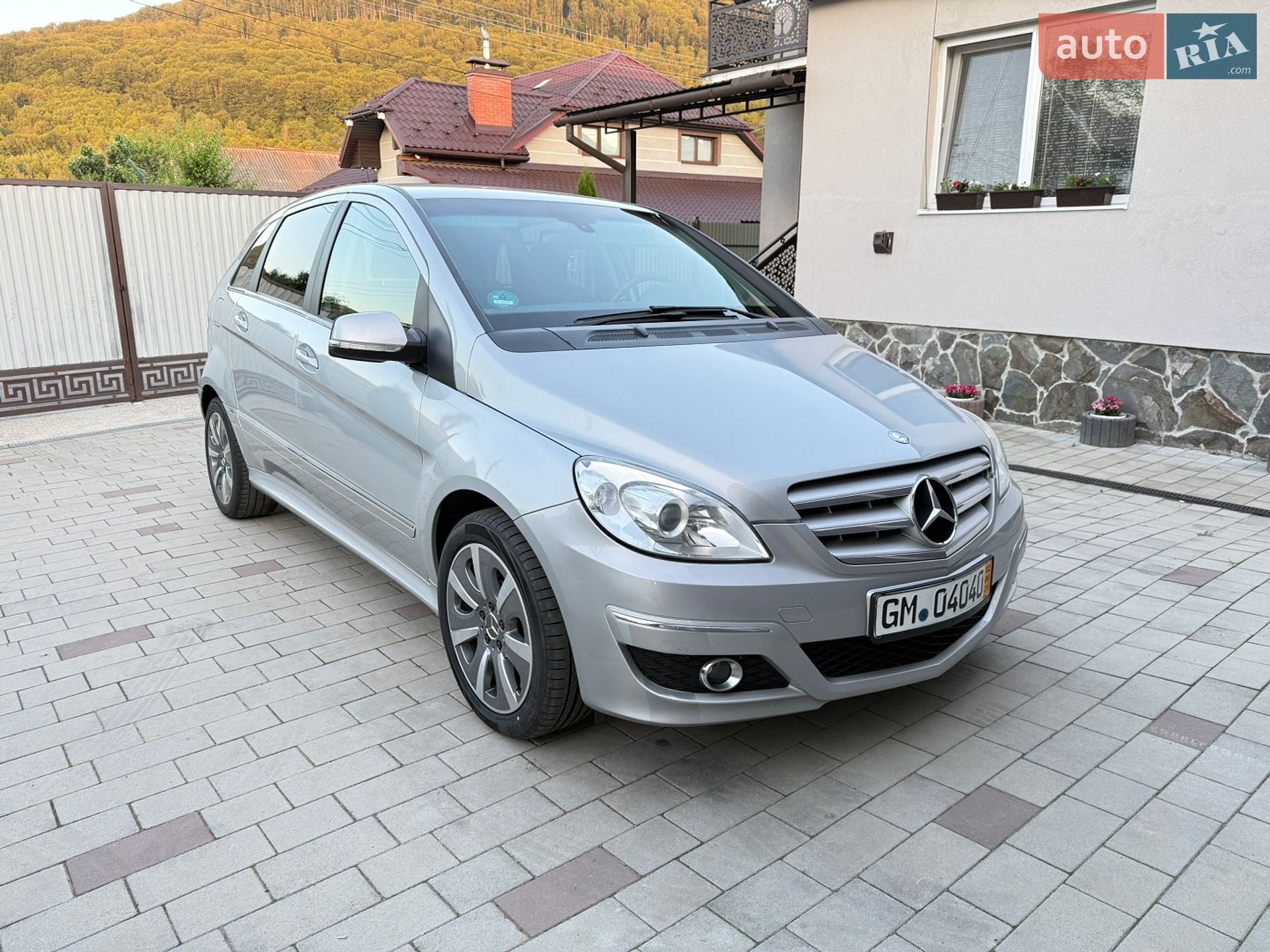Mercedes-Benz B-Class 2010 VIN WDD2452321J522579 фото оголошення 12 з 23