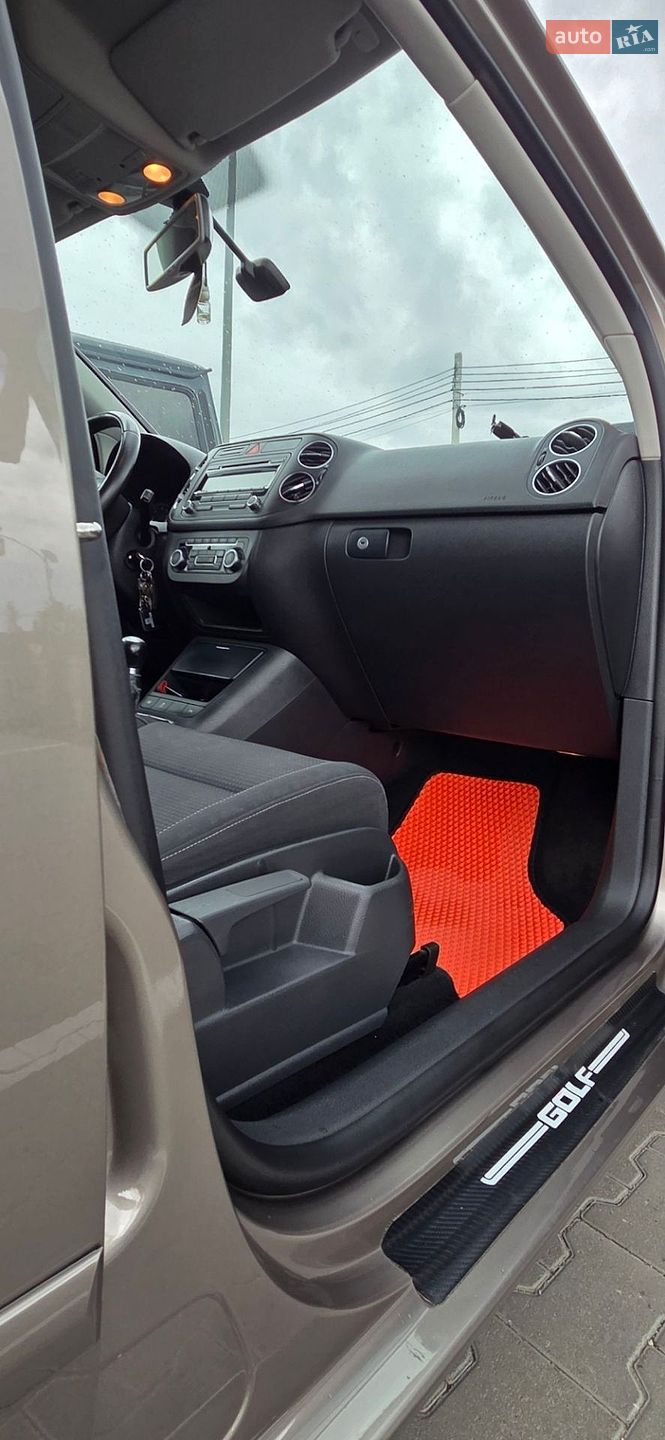 Volkswagen Golf Plus 2010 VIN WVWZZZ1KZBW510905 фото оголошення 6 з 13