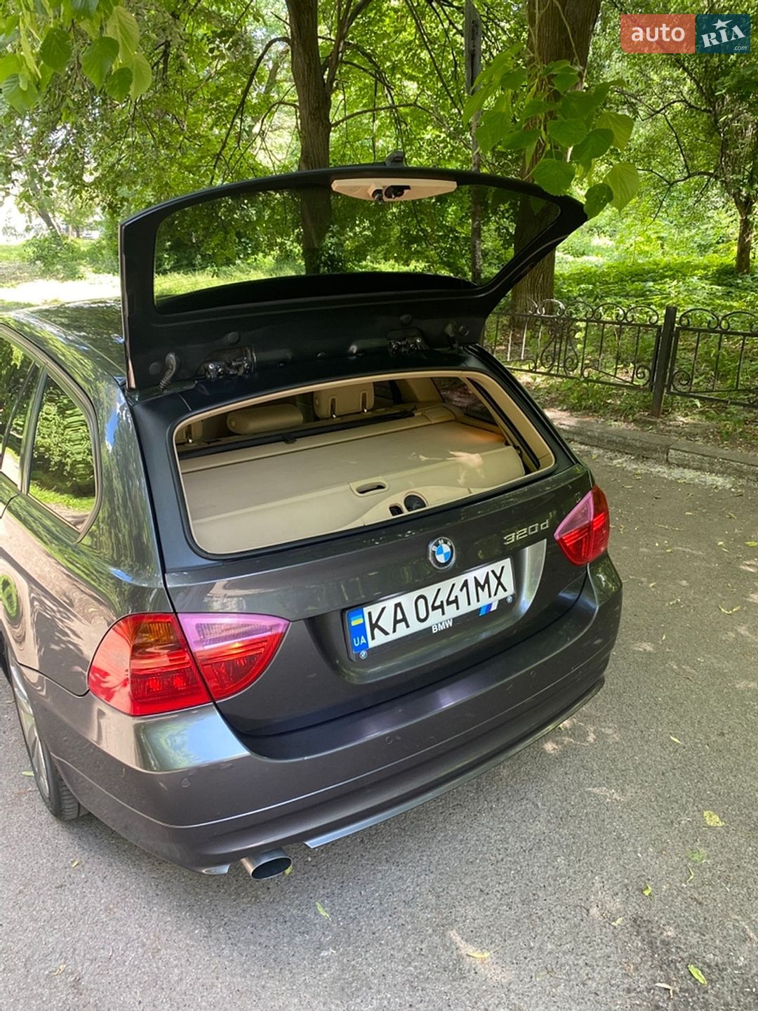 BMW 3 Series 2006 VIN WBAVU310X0KY37592 фото оголошення 23 з 28