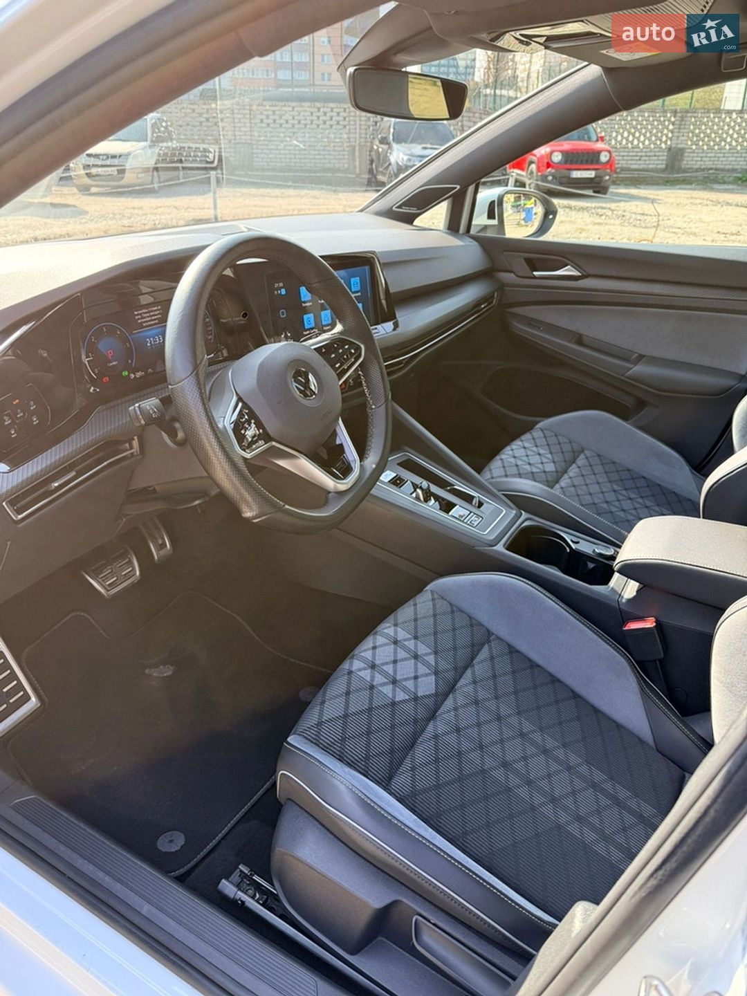 Volkswagen Golf 2021 VIN WVWZZZCDZNW501405 фото оголошення 19 з 25