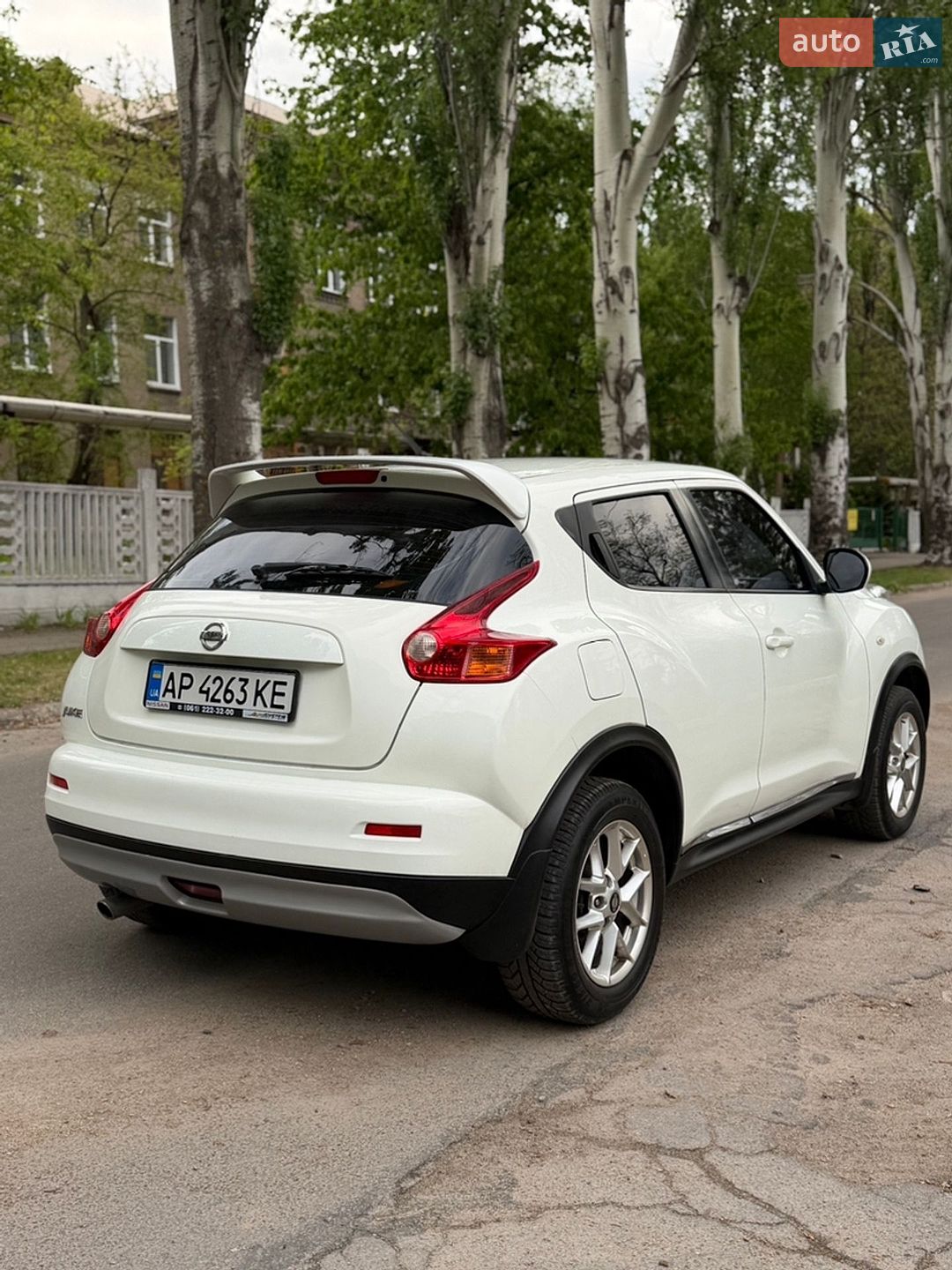 Nissan Juke 2011 VIN SJNFBAF15U6115085 фото оголошення 4 з 14