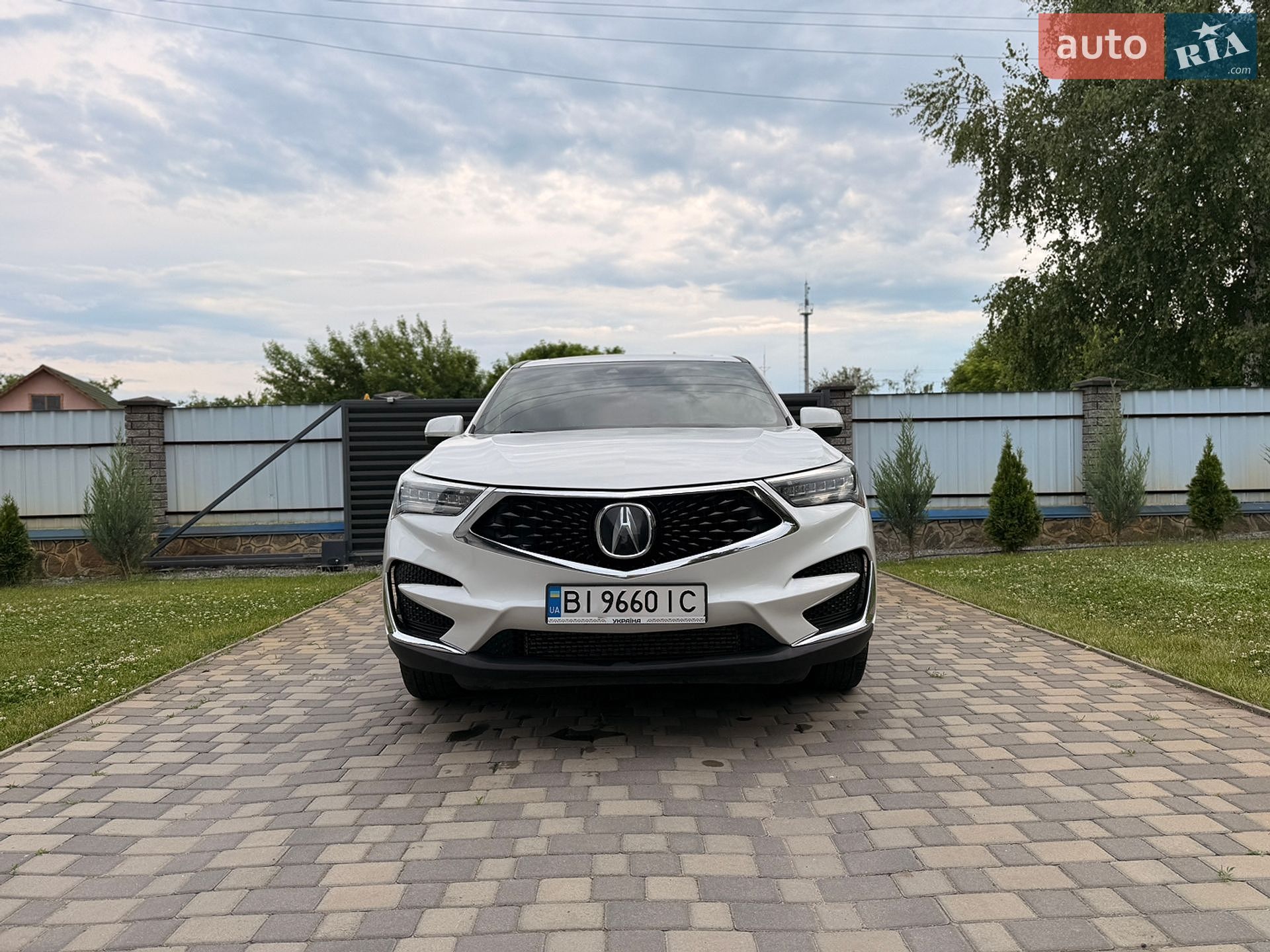 Acura RDX 2021 VIN 5J8TC2H32ML028547 фото оголошення 3 з 21