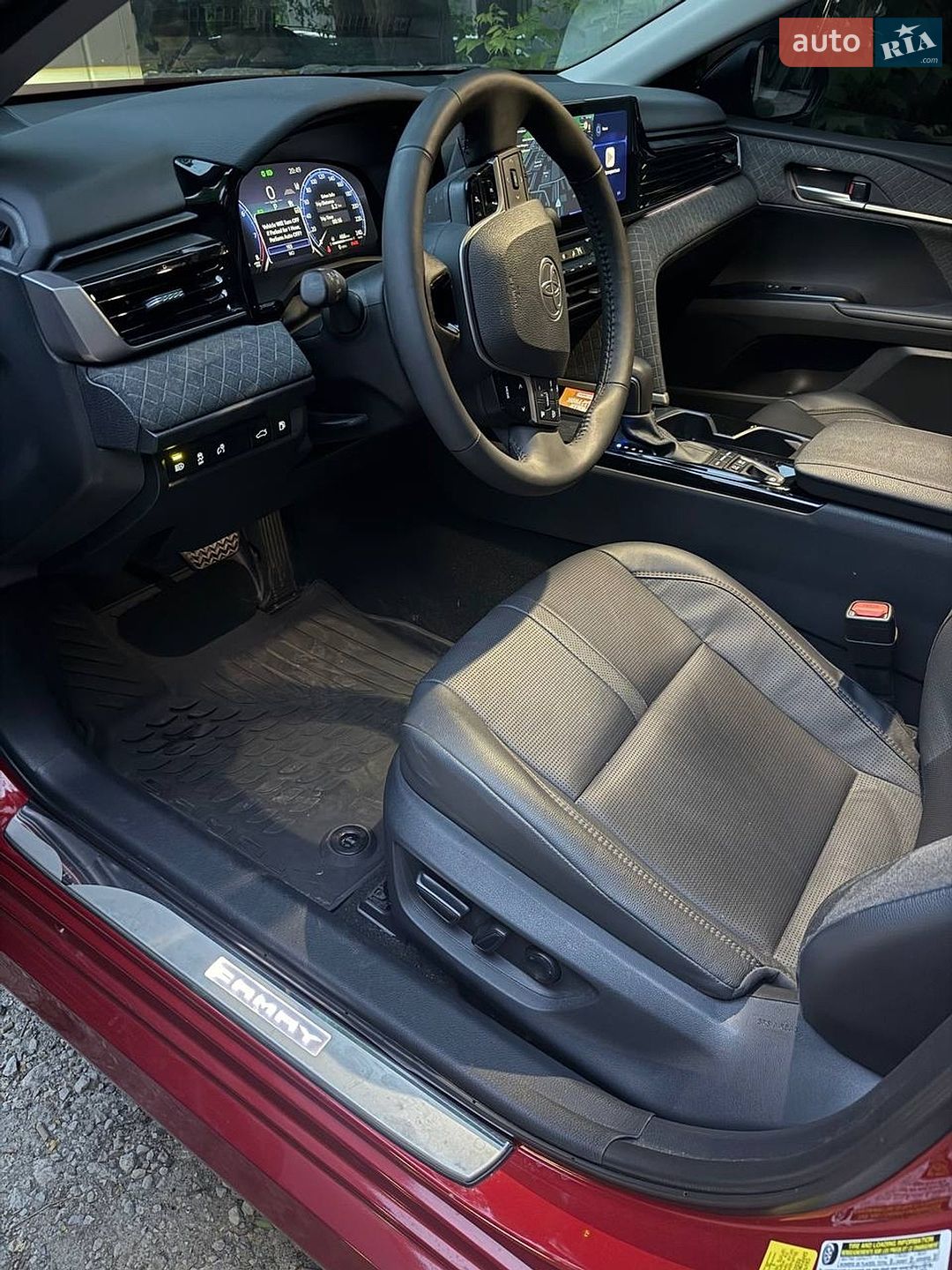Toyota Camry 2025 VIN 4T1DAACKXSU101880 фото оголошення 3 з 10