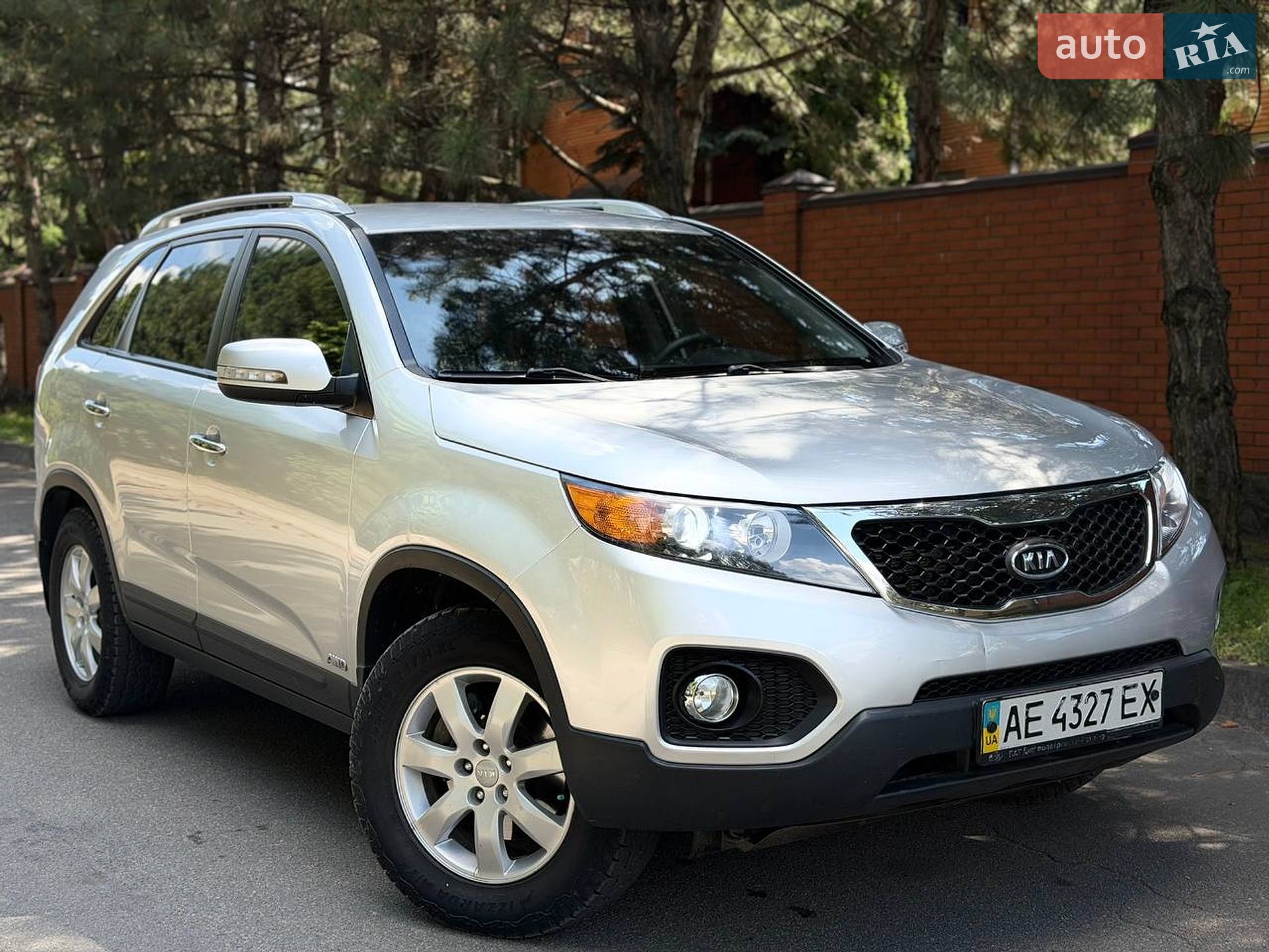 Kia Sorento 2012 VIN Y6DKU811CC5280951 фото оголошення 2 з 19