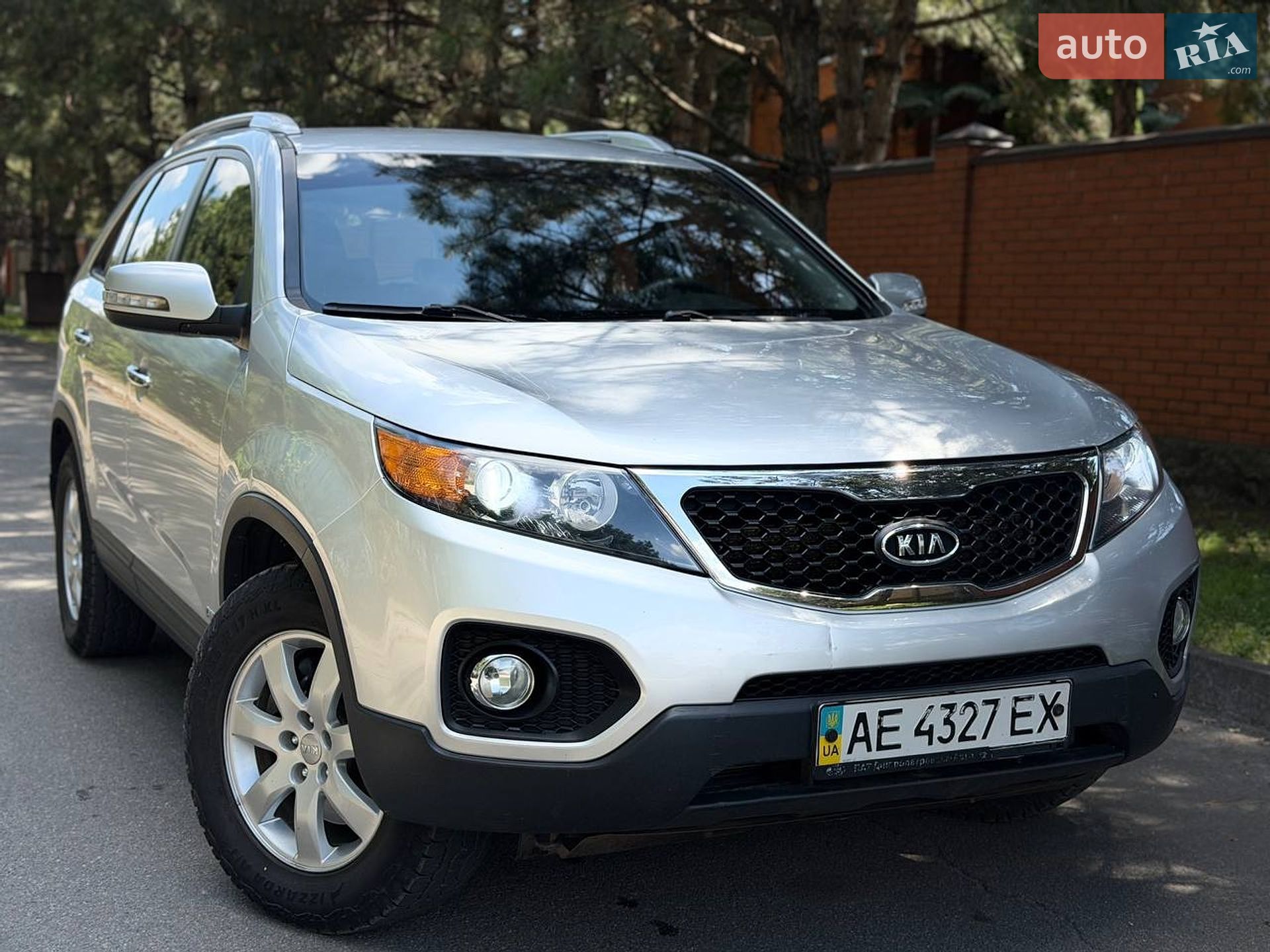 Kia Sorento 2012 VIN Y6DKU811CC5280951 фото оголошення 3 з 19