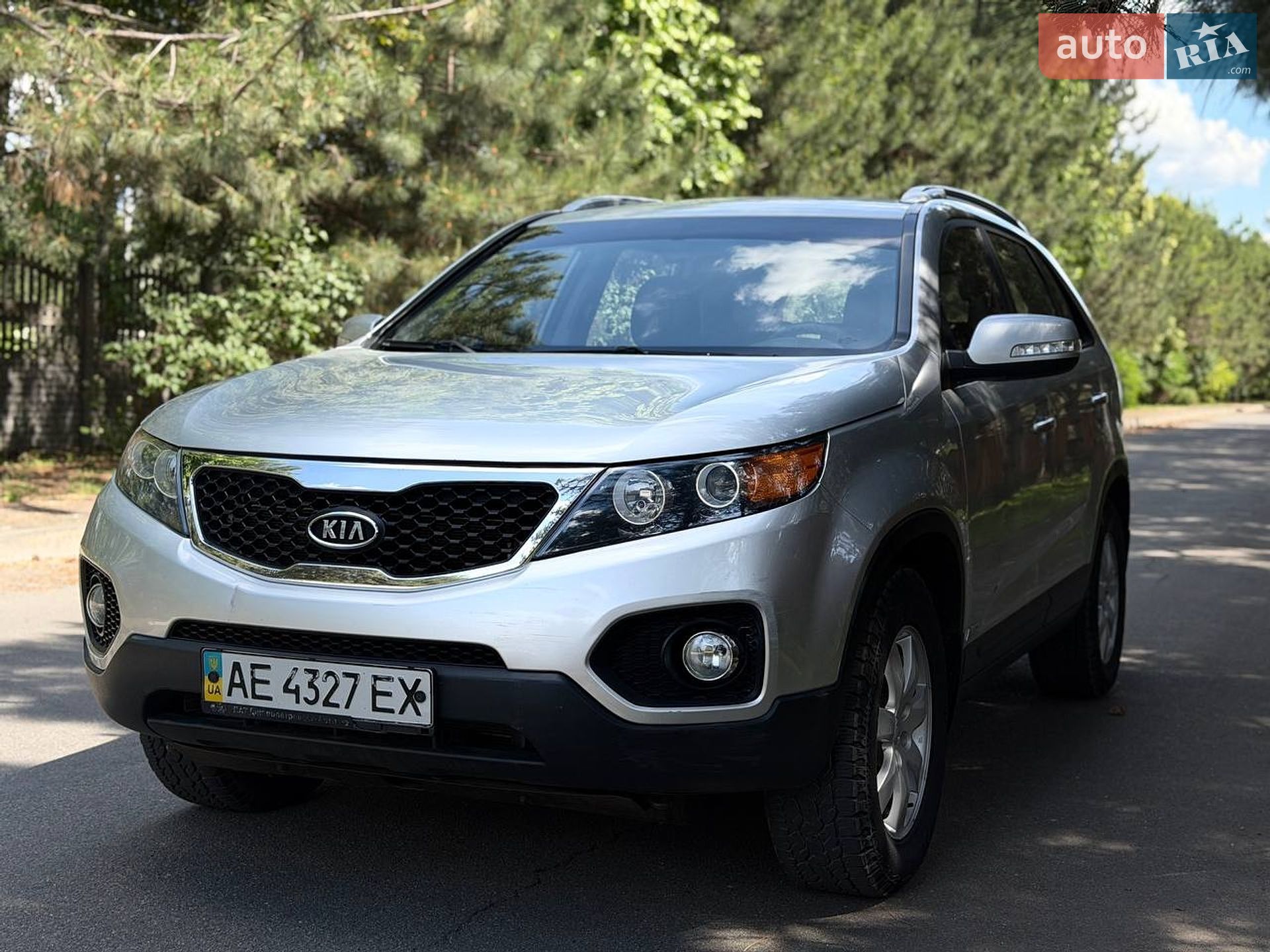 Kia Sorento 2012 VIN Y6DKU811CC5280951 фото оголошення 4 з 19