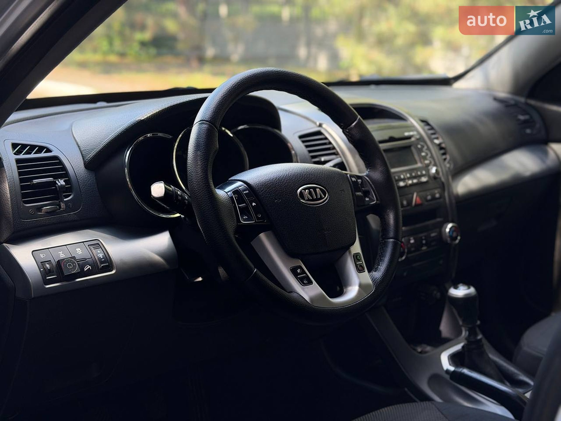 Kia Sorento 2012 VIN Y6DKU811CC5280951 фото оголошення 12 з 19