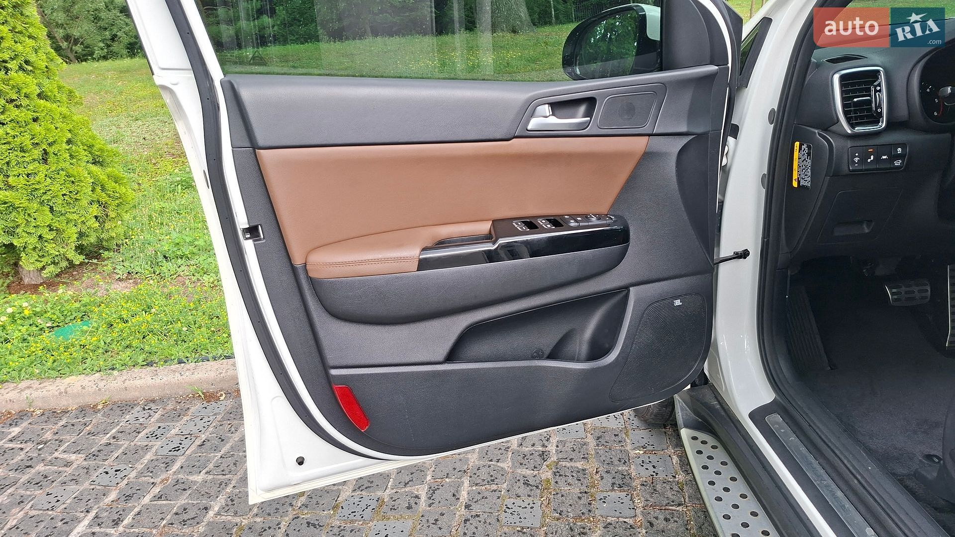 Kia Sportage 2020 VIN KNAPR813BLK837602 фото оголошення 63 з 92