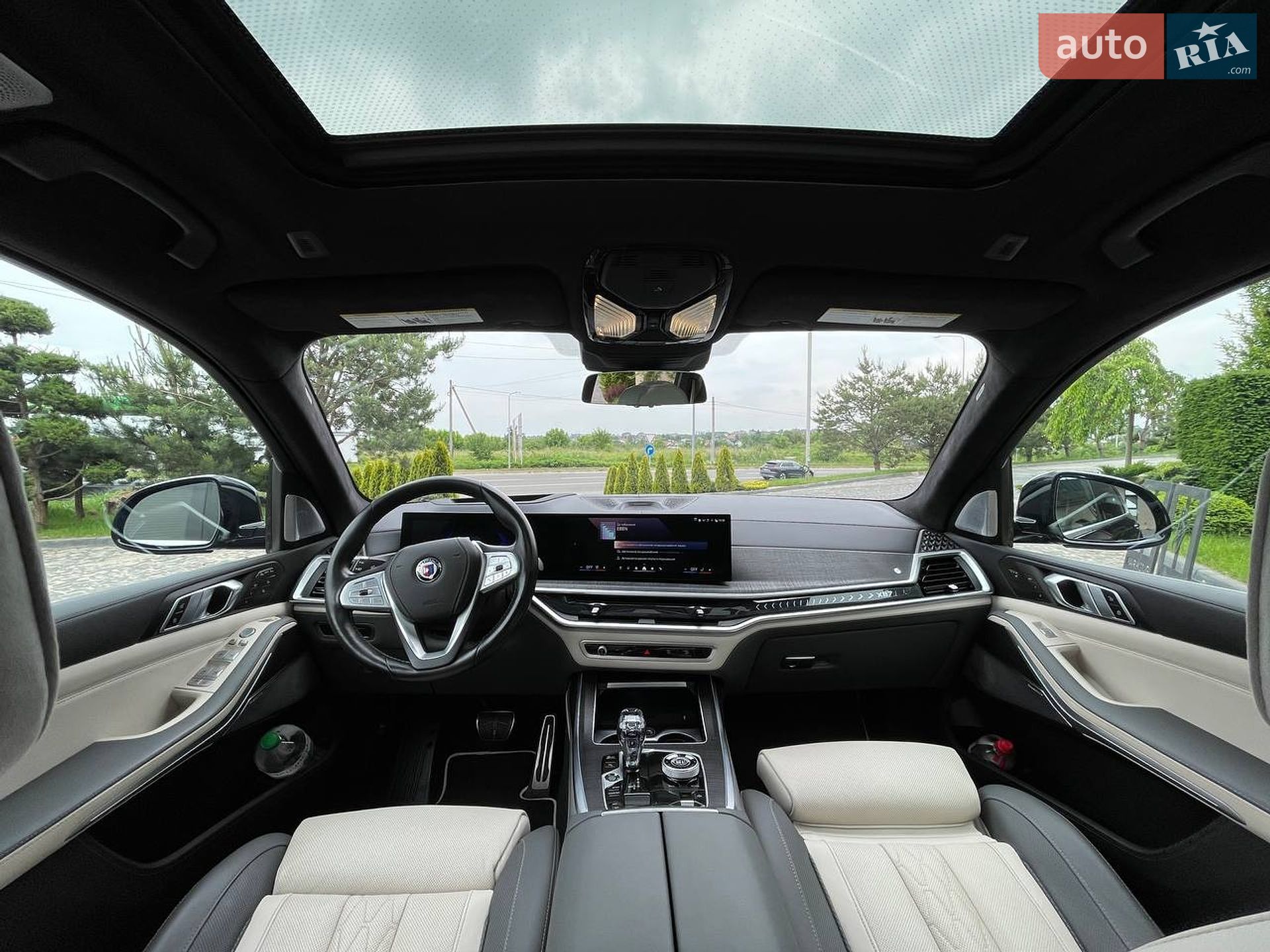 BMW-Alpina XB7 2023 VIN 5UX43EM12R9T65991 фото оголошення 4 з 8