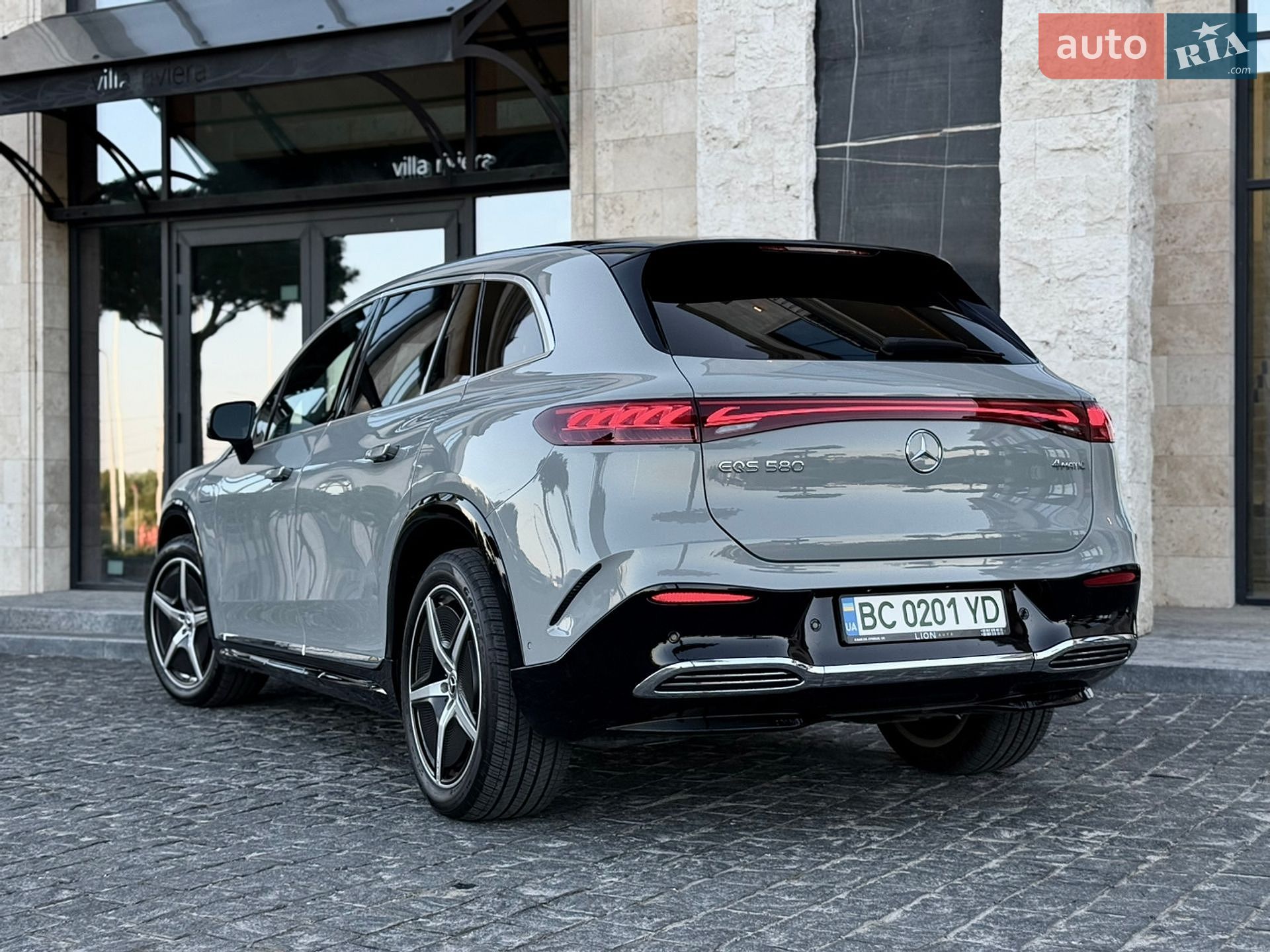 Mercedes-Benz EQS SUV 2023 VIN 4JGDM4EBXPA021025 фото оголошення 17 з 99