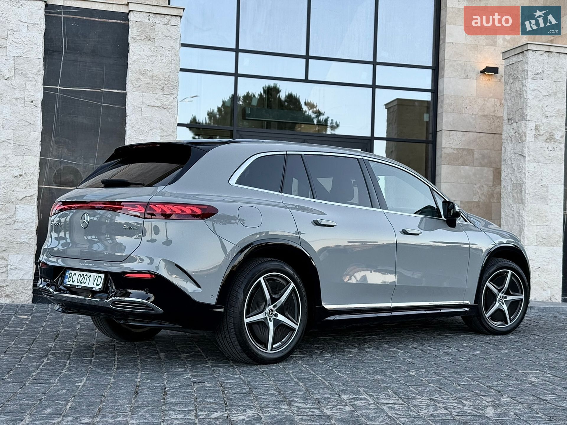Mercedes-Benz EQS SUV 2023 VIN 4JGDM4EBXPA021025 фото оголошення 21 з 99