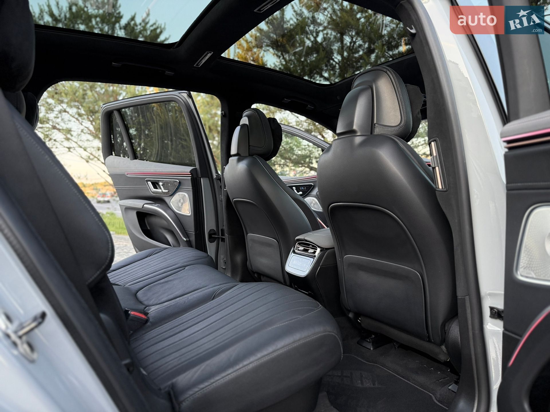 Mercedes-Benz EQS SUV 2023 VIN 4JGDM4EBXPA021025 фото оголошення 88 з 99