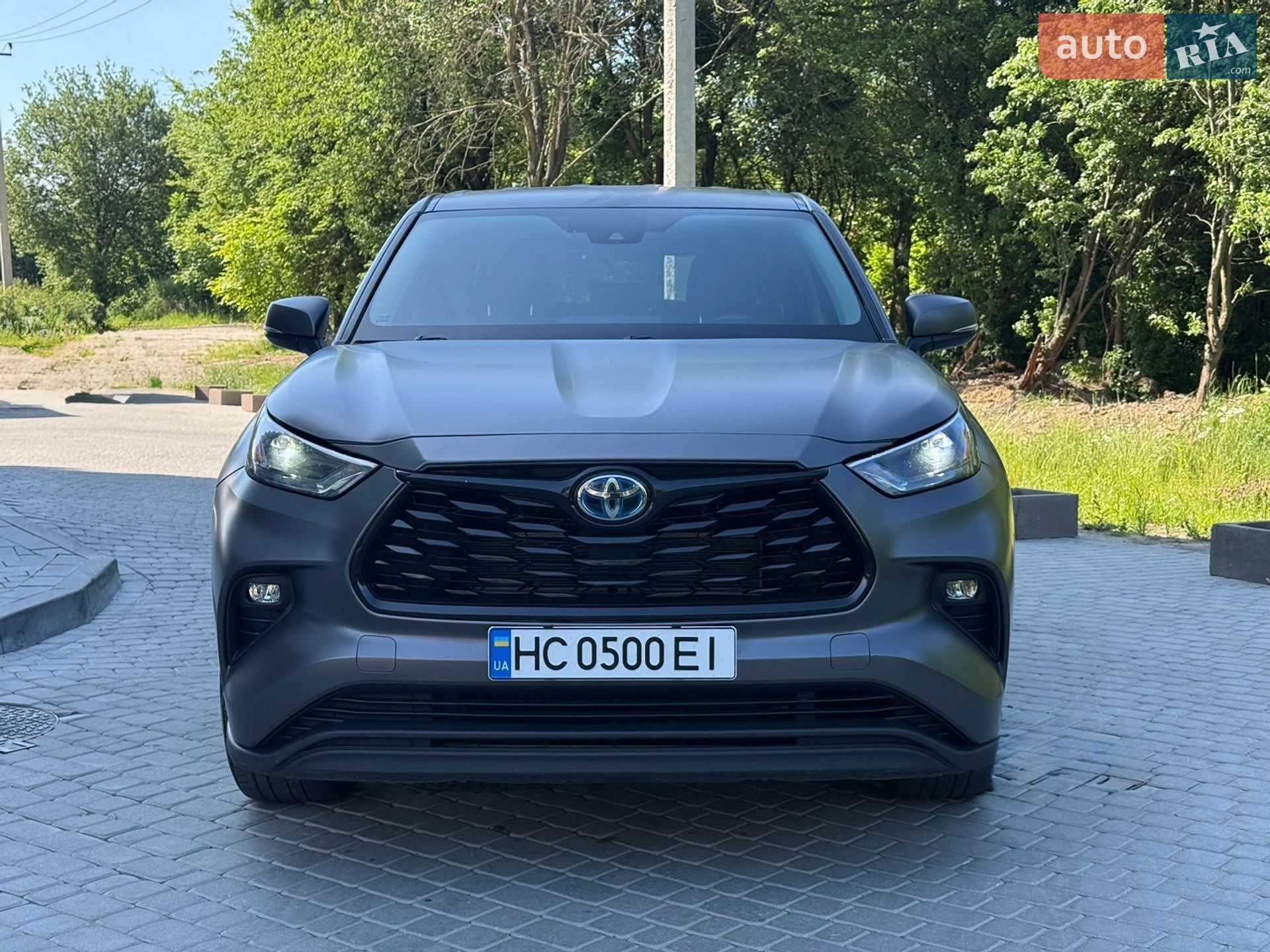 Toyota Highlander 2021 VIN 5TDBBRCH2MS047476 фото оголошення 2 з 22