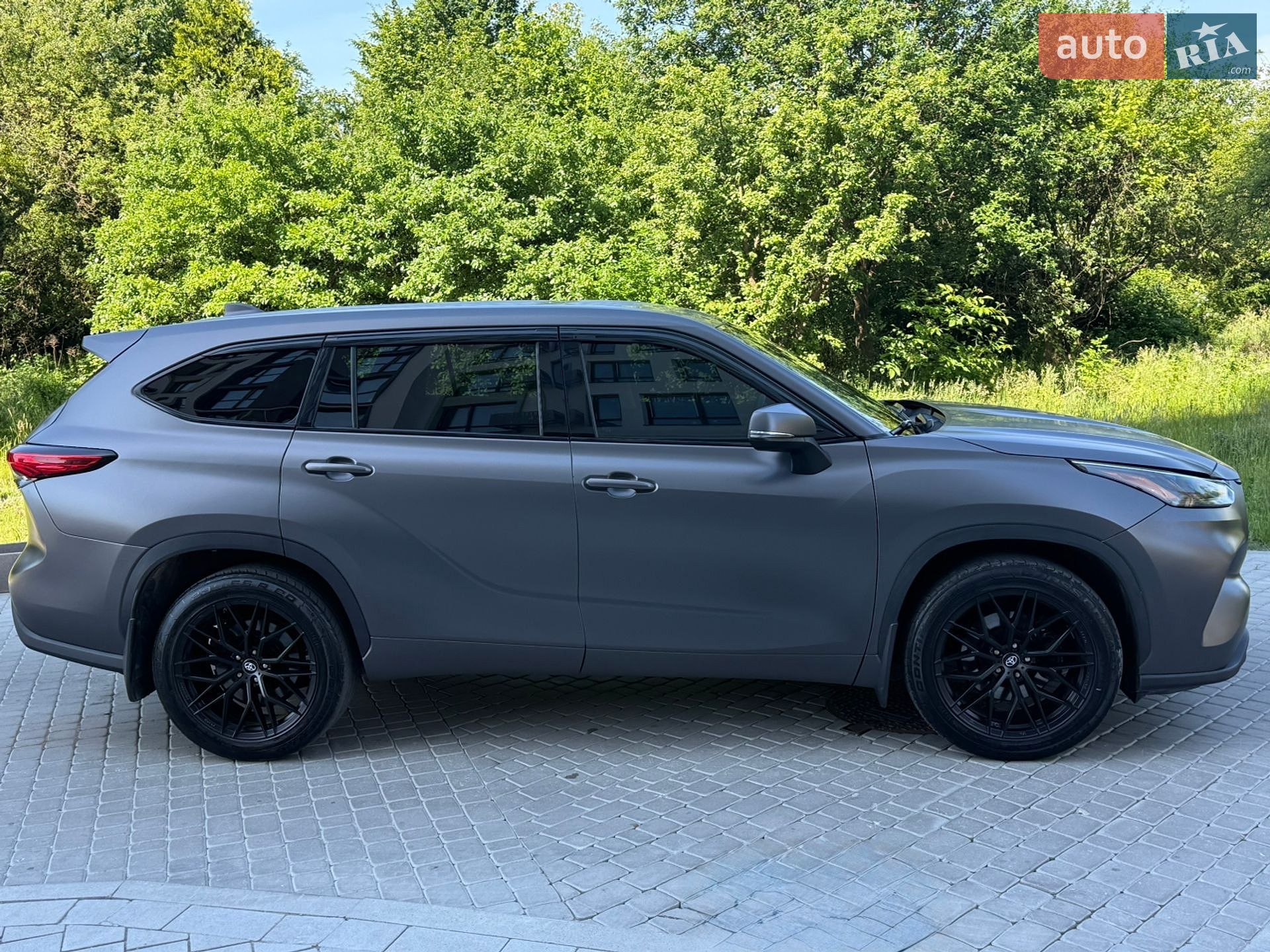 Toyota Highlander 2021 VIN 5TDBBRCH2MS047476 фото оголошення 4 з 22