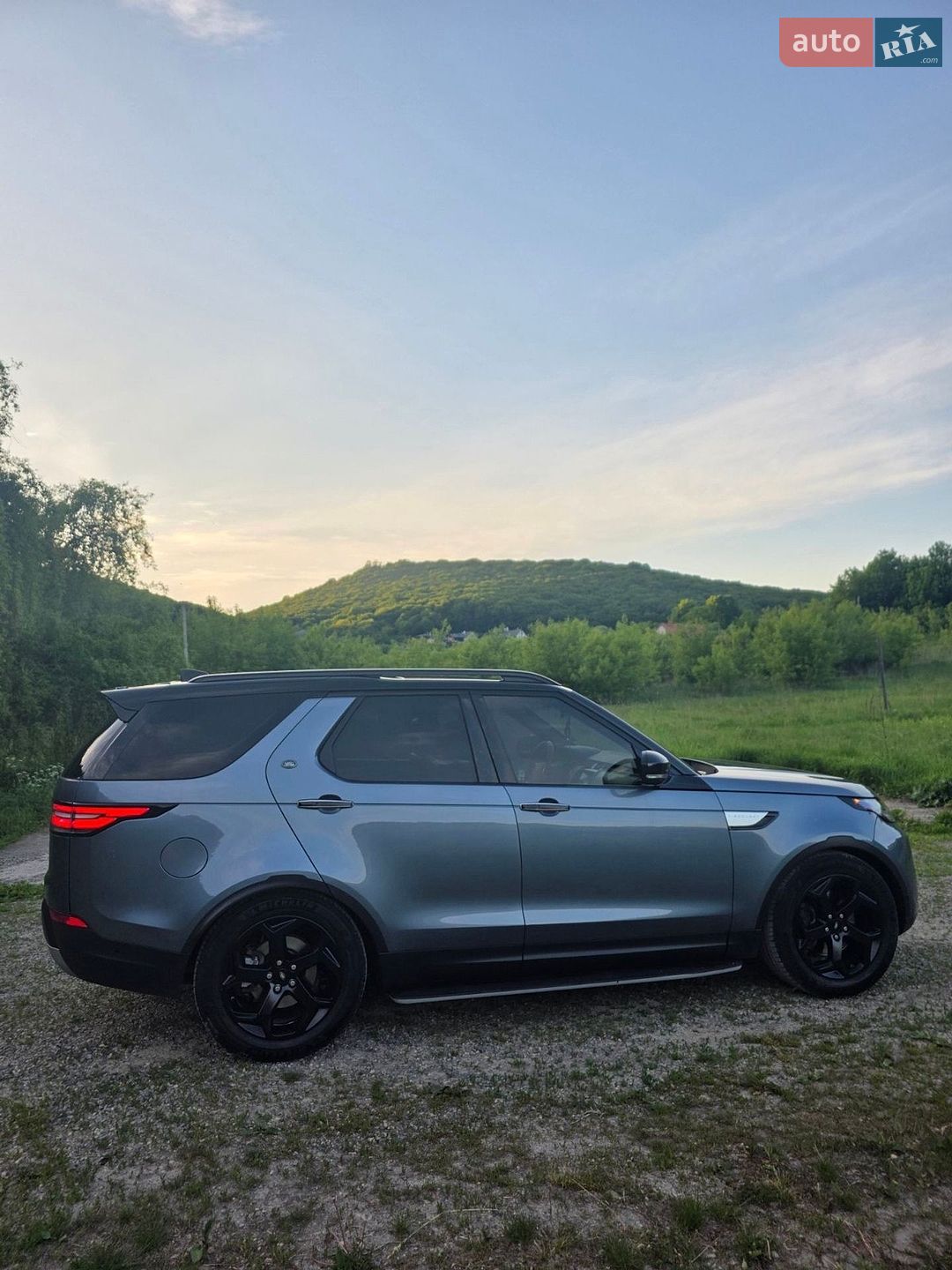 Land Rover Discovery 2018 VIN SALRT2RK6KA088394 фото оголошення 6 з 120
