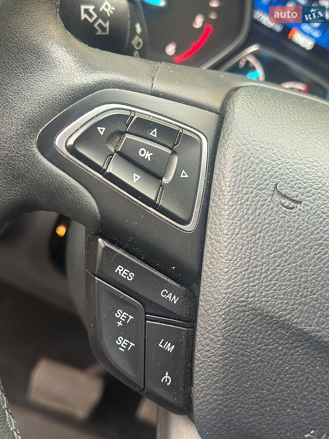 Ford Kuga 2019 VIN WF0AXXWPMAKY79762 фото оголошення 21 з 48