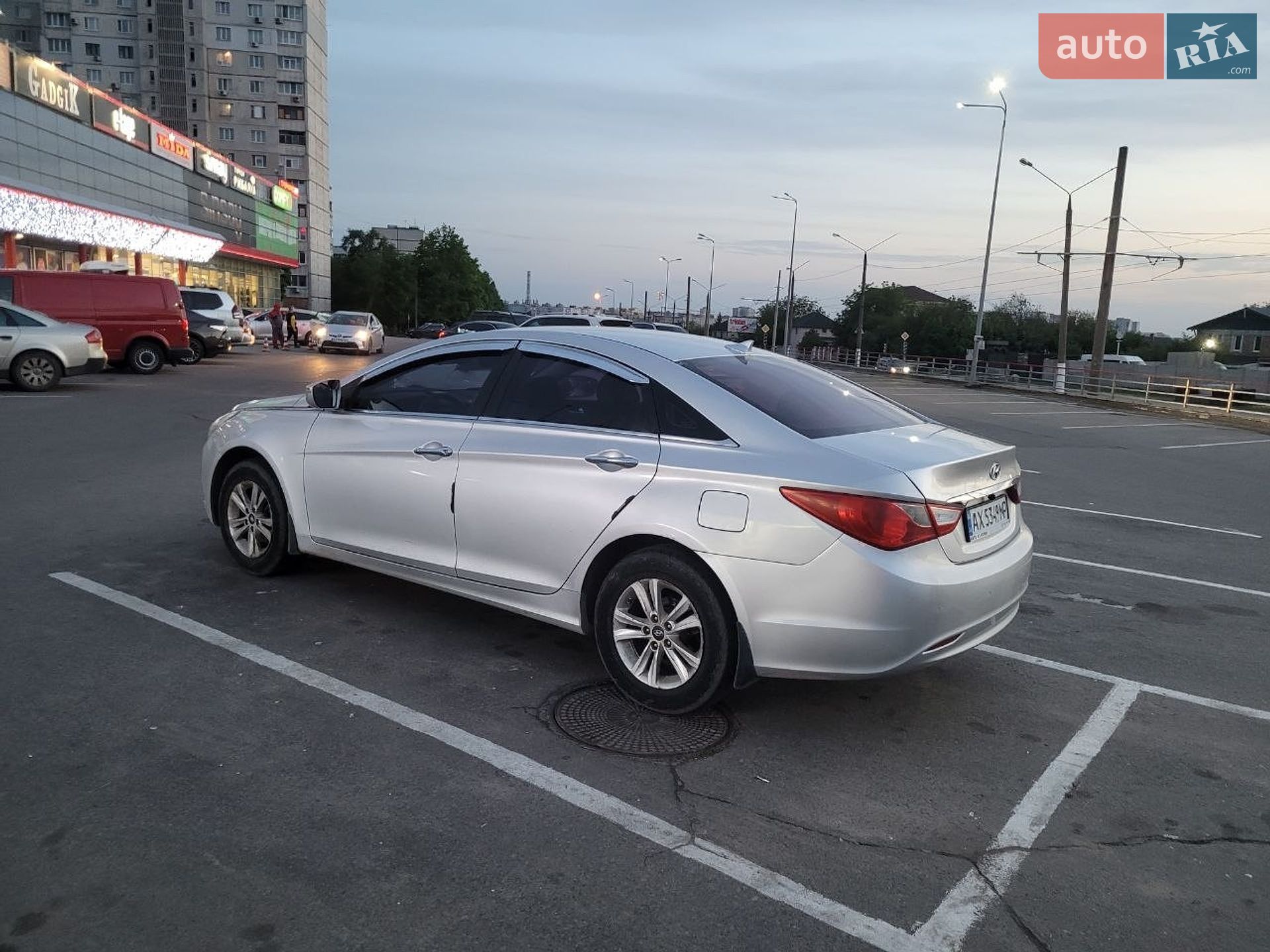 Hyundai Sonata 2012 VIN KMHEC41LBCA431285 фото оголошення 2 з 12