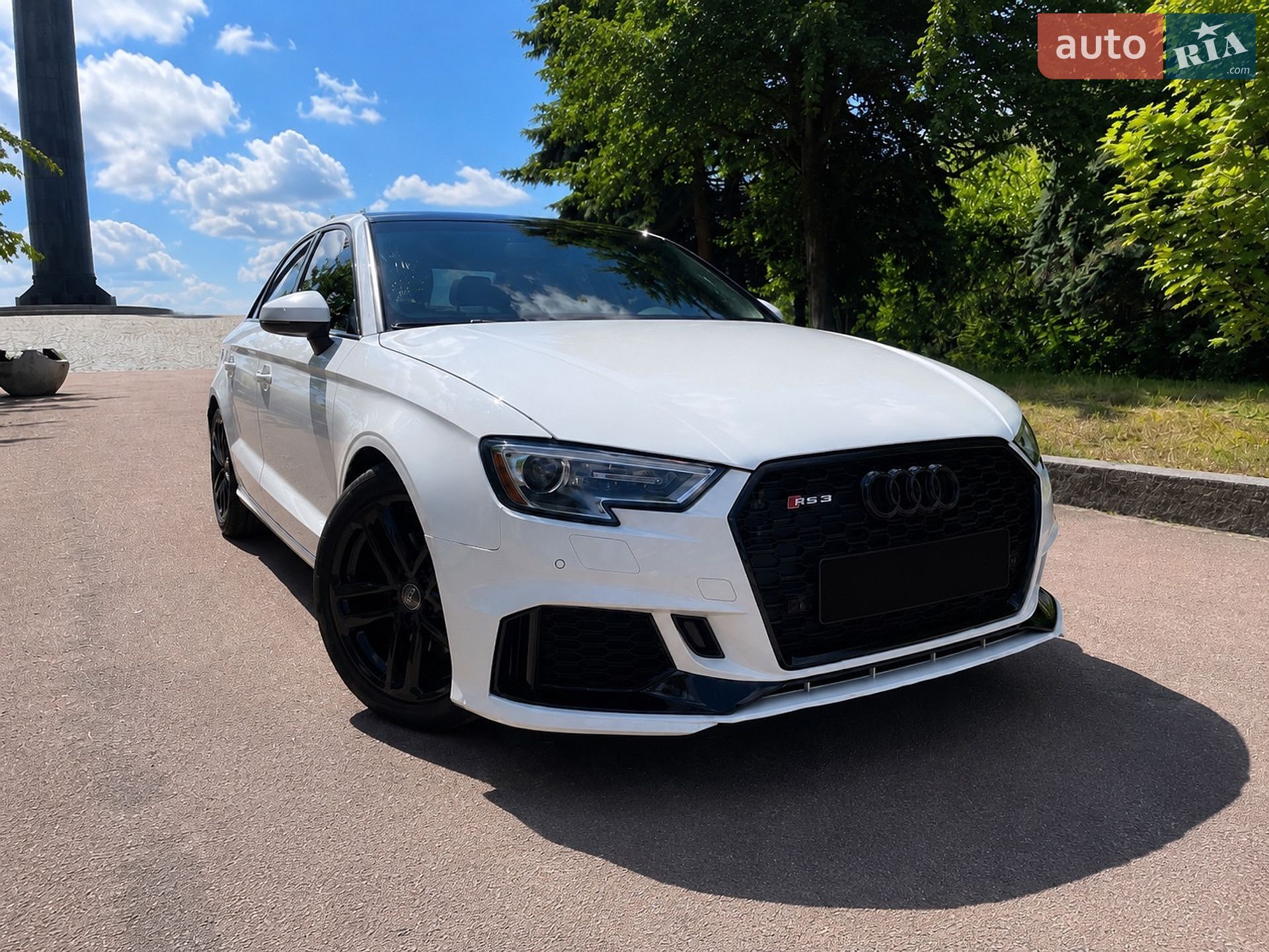 Audi A3 2019 VIN WAUAUGFF9LA001804 фото оголошення 2 з 25