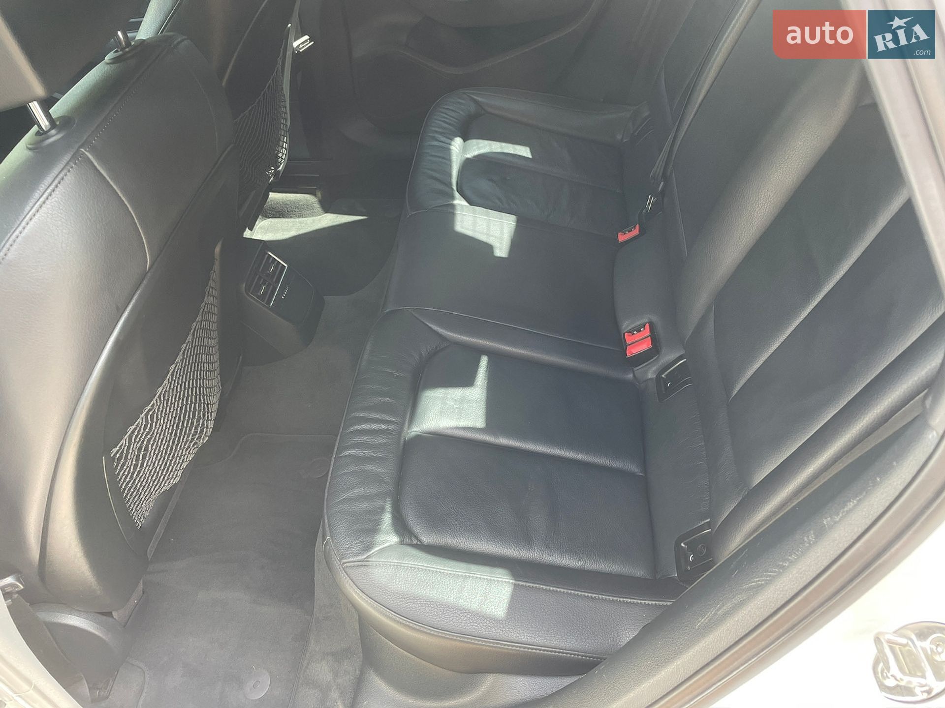 Audi A3 2019 VIN WAUAUGFF9LA001804 фото оголошення 14 з 25