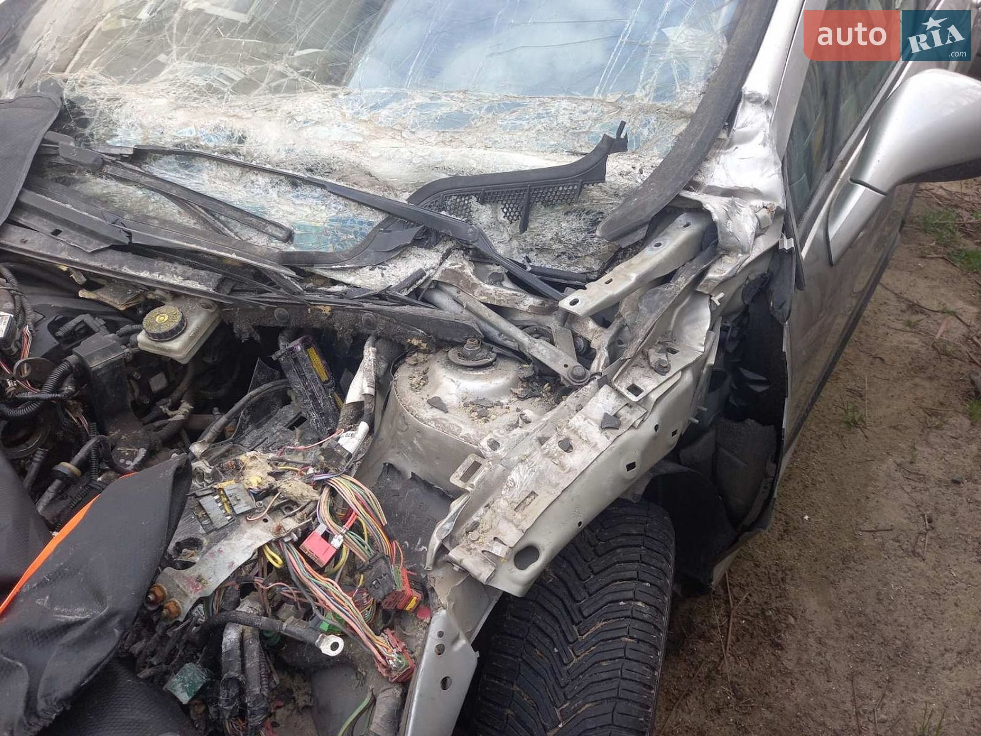Peugeot 308 2008 VIN VF34H5FWF55348958 фото оголошення 3 з 5