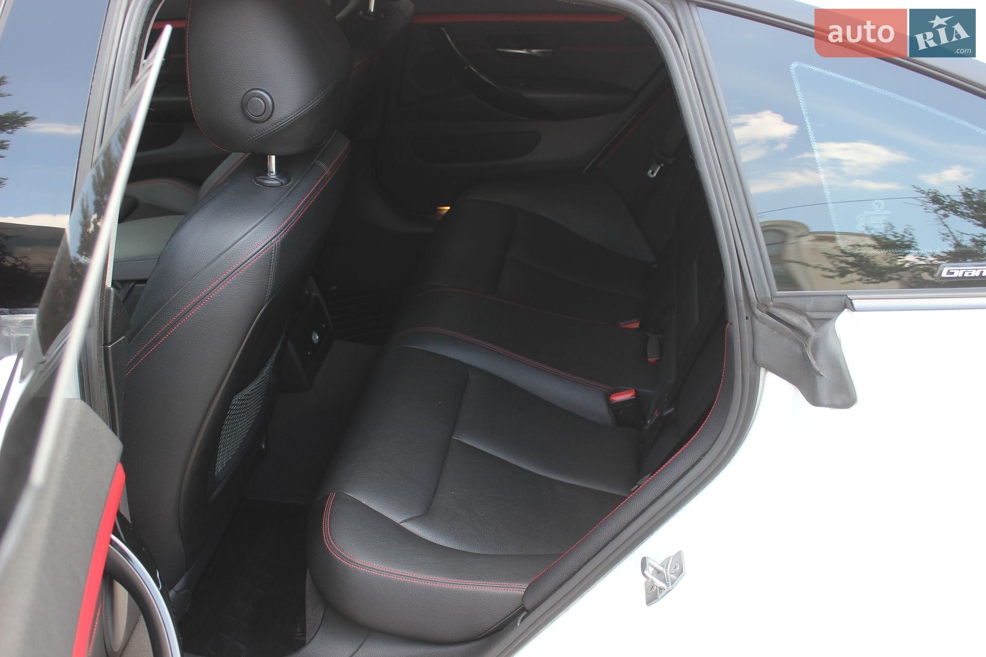 BMW 4 Series 2015 VIN WBA4F1104GG316360 фото оголошення 35 з 65