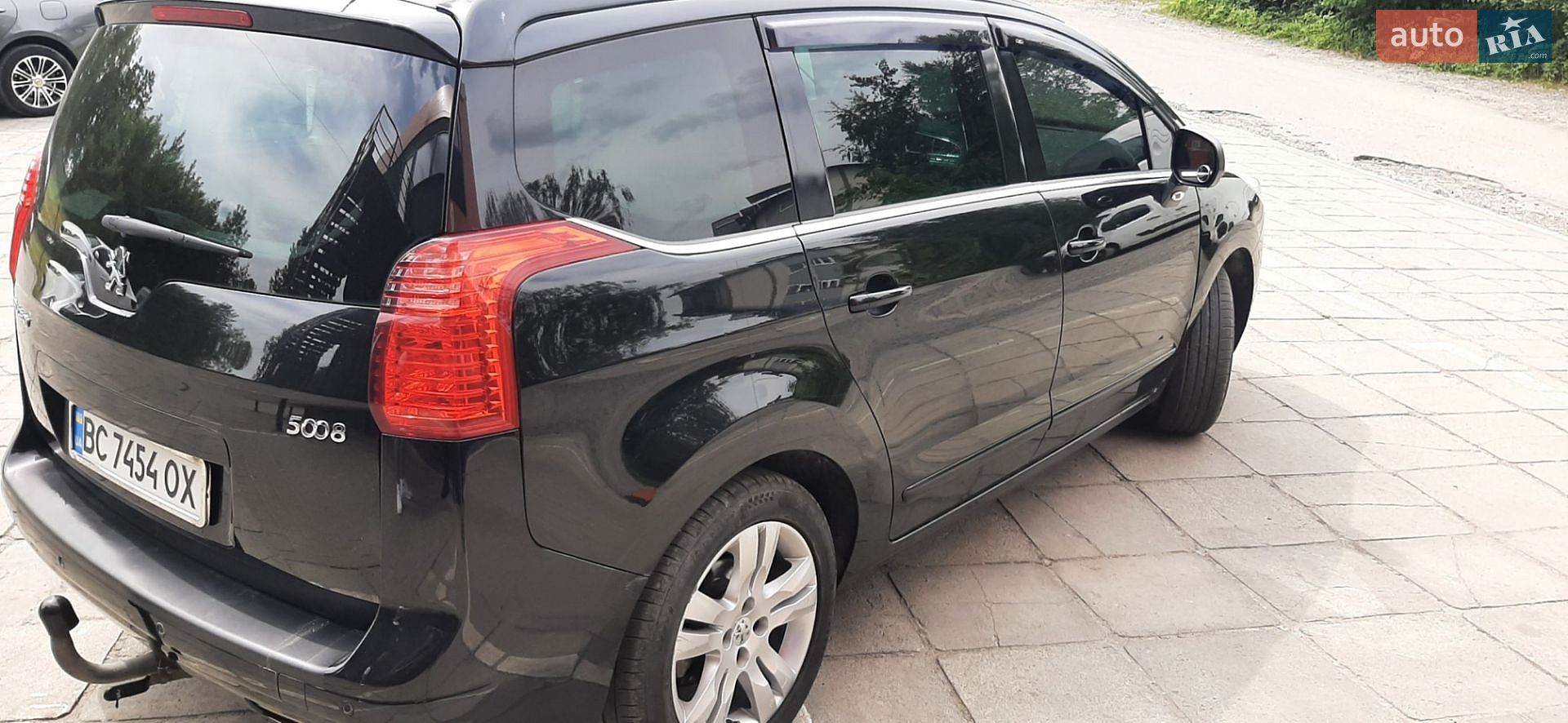 Peugeot 5008 2011 VIN VF30ERHE8BS111709 фото оголошення 8 з 17