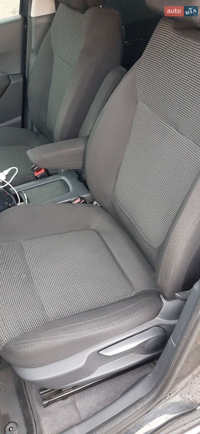 Peugeot 5008 2011 VIN VF30ERHE8BS111709 фото оголошення 16 з 17