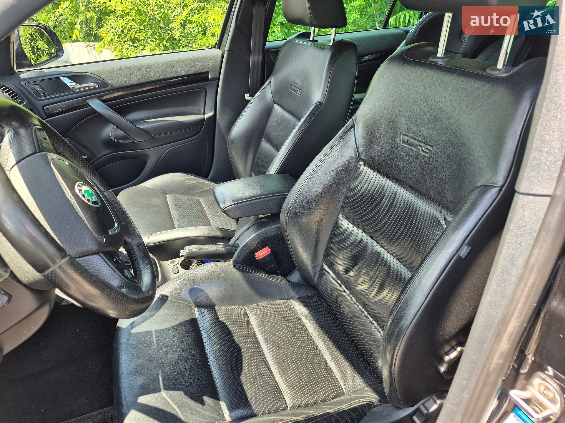 Skoda Octavia 2011 VIN TMBUH61Z0C2106287 фото оголошення 7 з 49