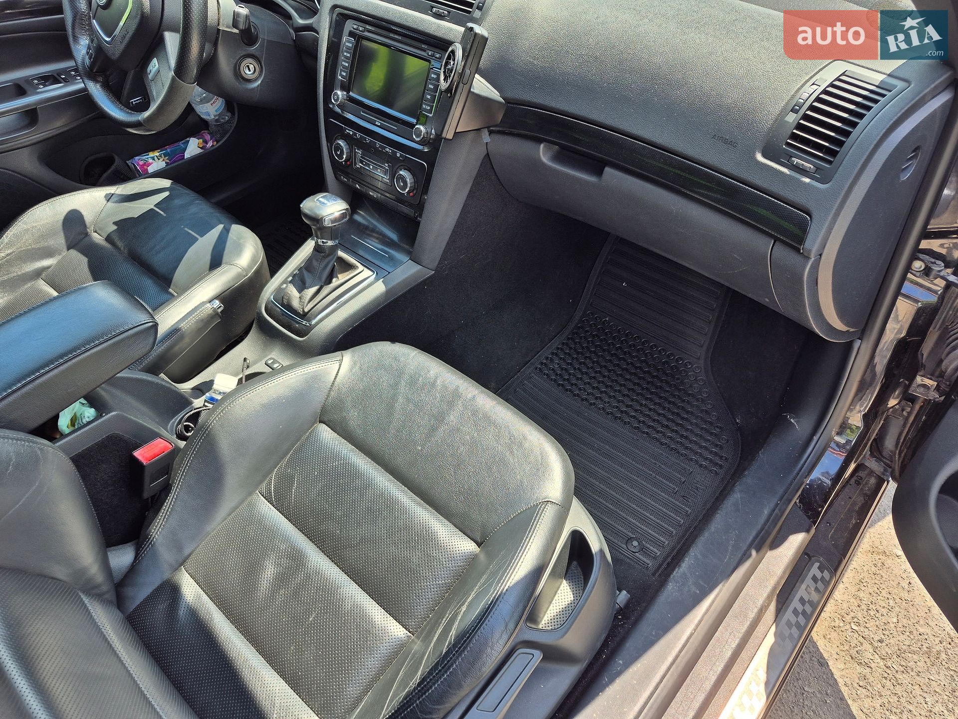 Skoda Octavia 2011 VIN TMBUH61Z0C2106287 фото оголошення 13 з 49