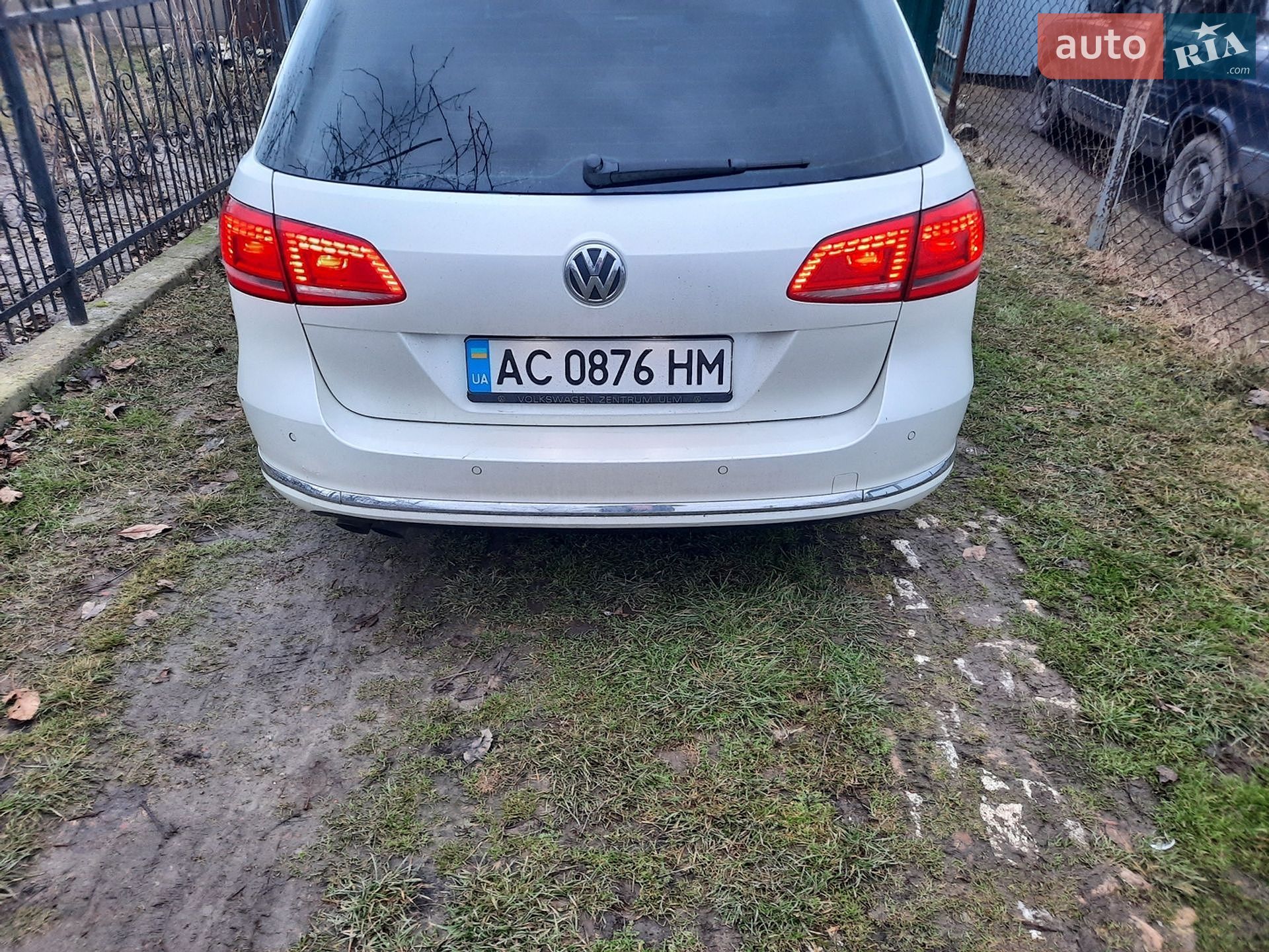 Volkswagen Passat 2013 VIN WVWZZZ3CZEE014848 фото оголошення 4 з 14