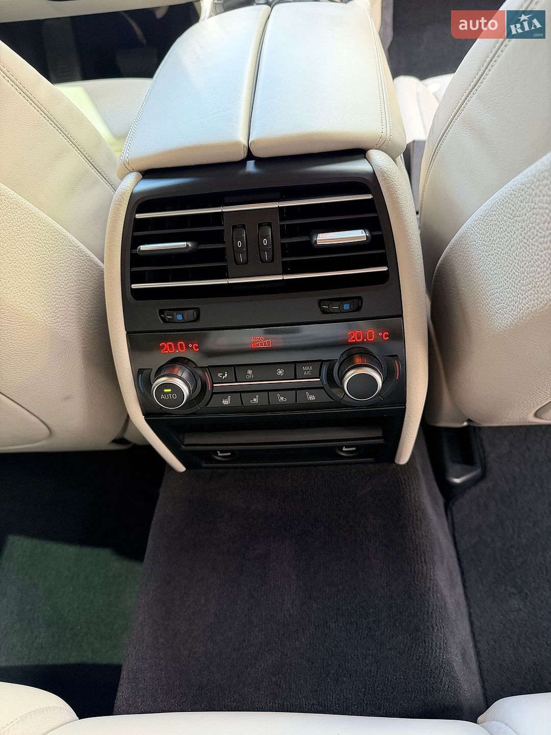 BMW 7 Series 2013 VIN WBAYC41010DZ75127 фото оголошення 26 з 44