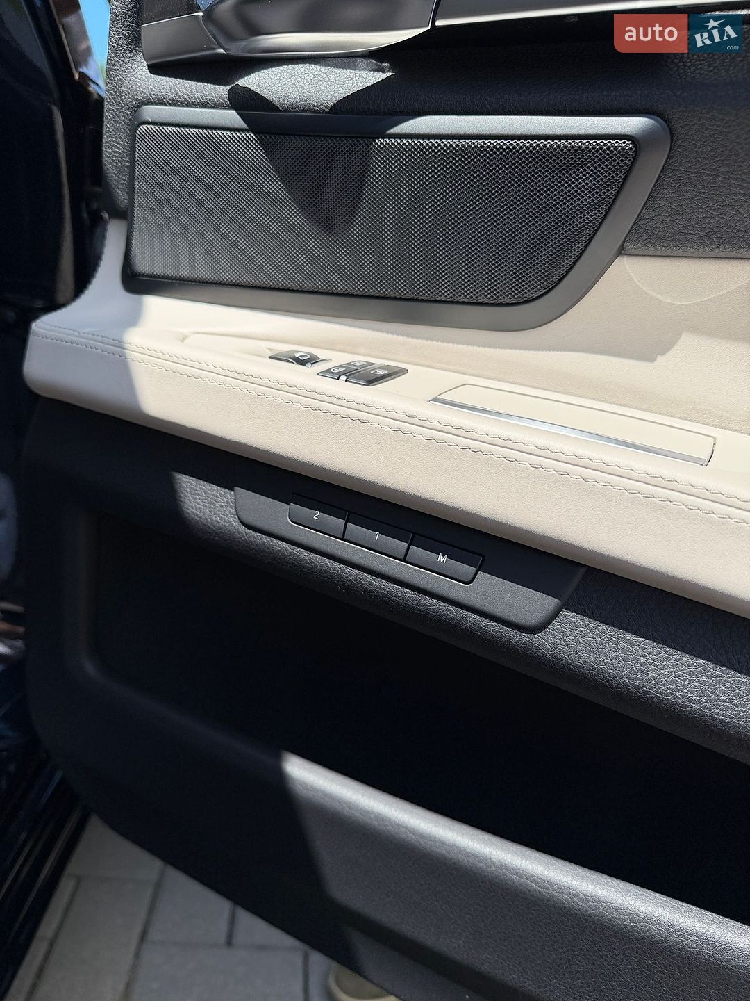 BMW 7 Series 2013 VIN WBAYC41010DZ75127 фото оголошення 29 з 44