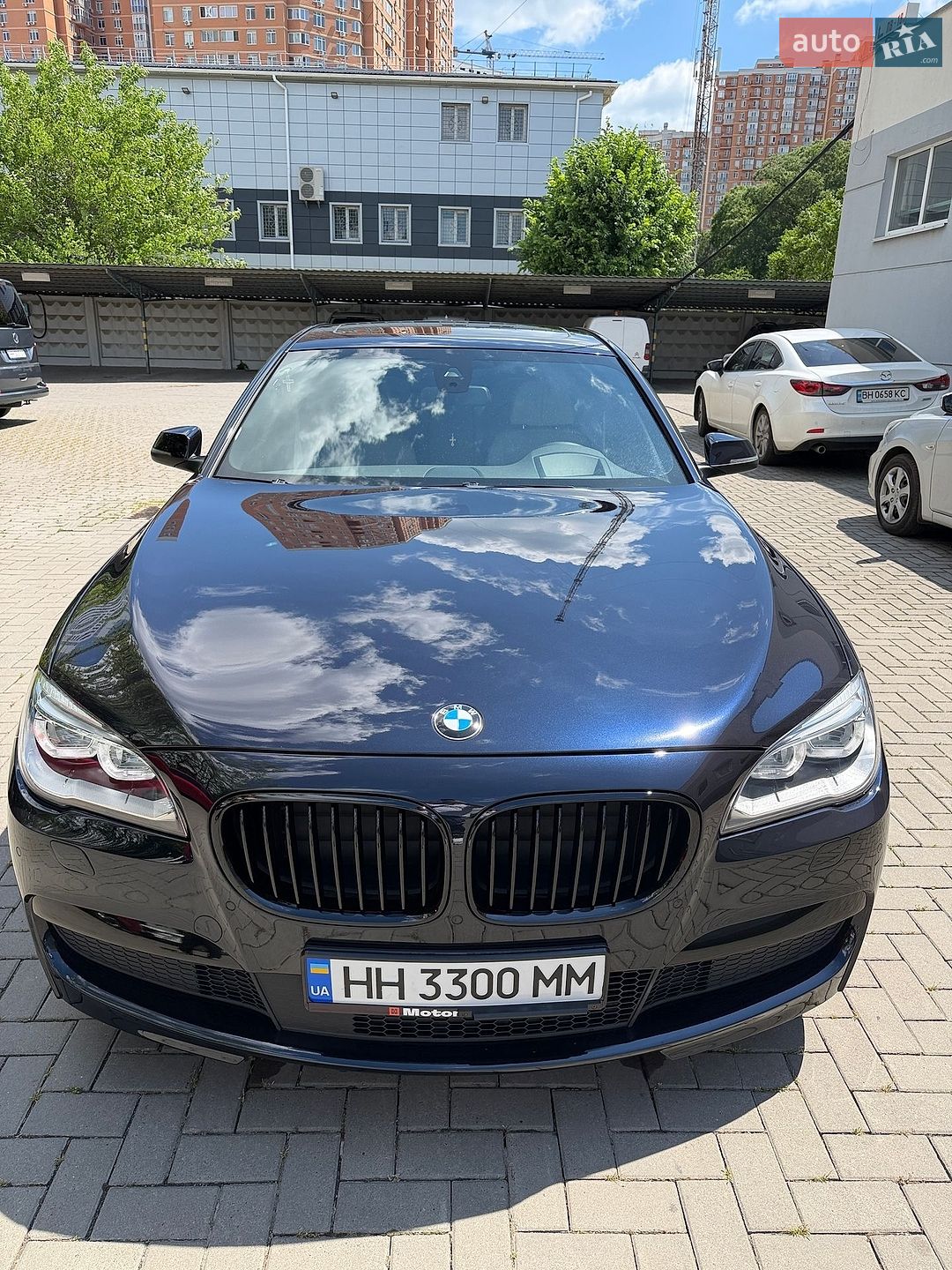 BMW 7 Series 2013 VIN WBAYC41010DZ75127 фото оголошення 35 з 44