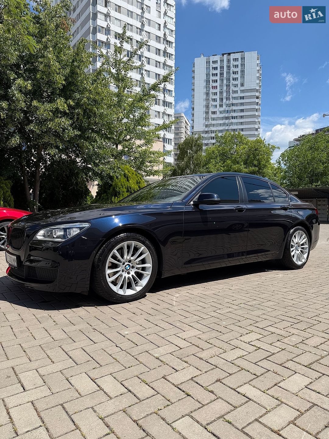 BMW 7 Series 2013 VIN WBAYC41010DZ75127 фото оголошення 43 з 44