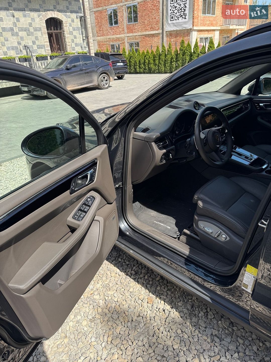 Porsche Macan 2023 VIN WP1AA2A56RLB03053 фото оголошення 12 з 28