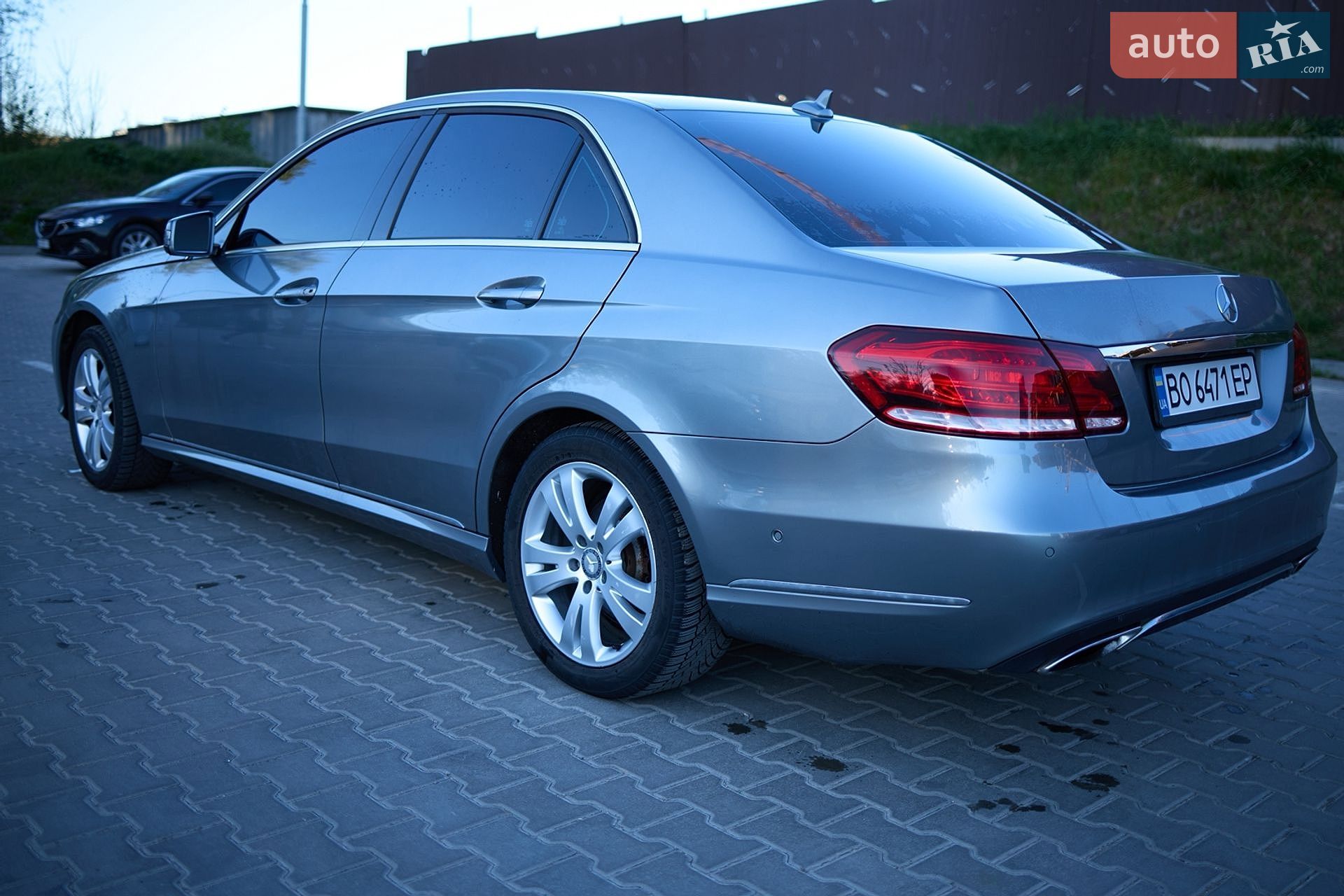 Mercedes-Benz E-Class 2013 VIN WDD2120021A893145 фото оголошення 2 з 27