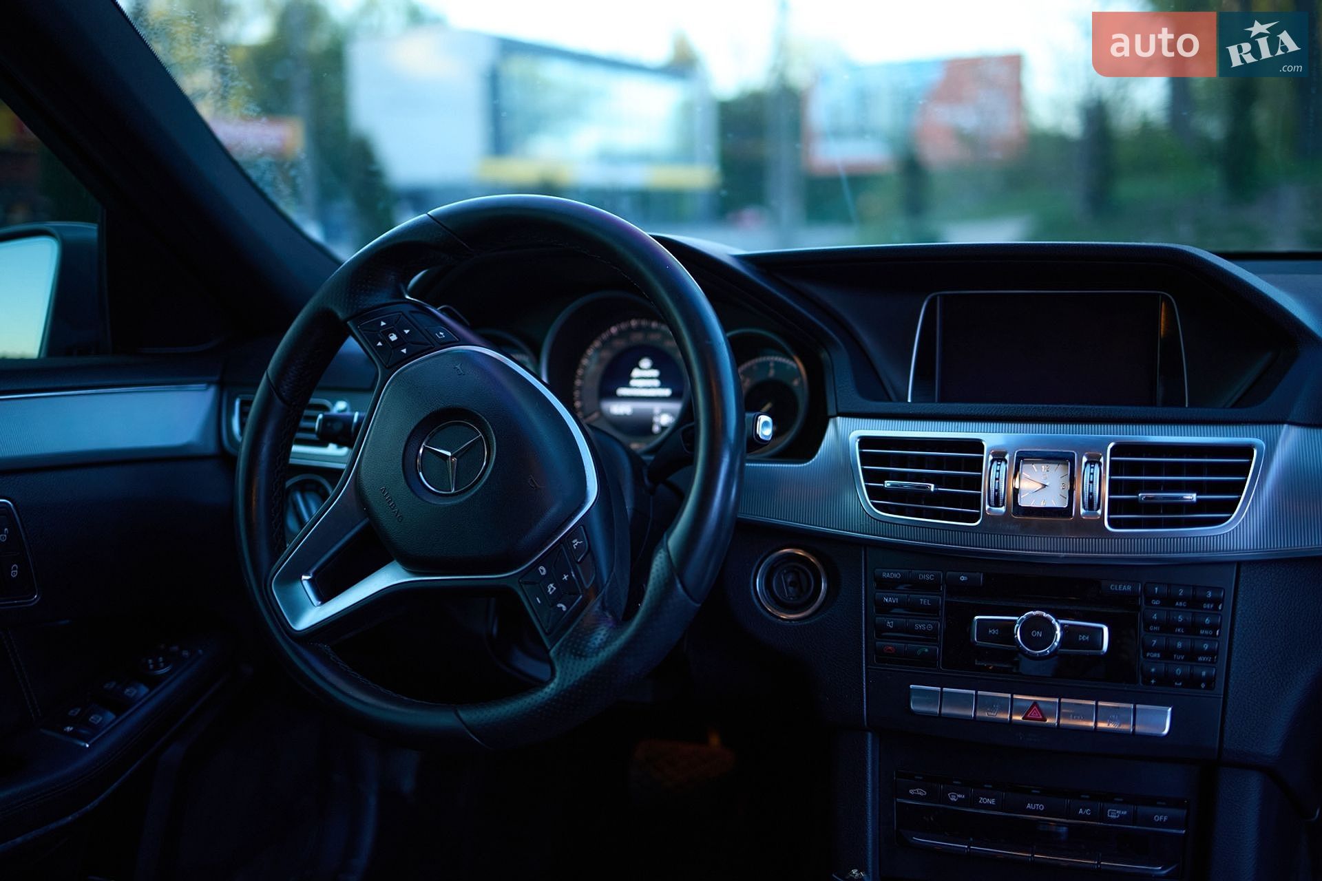 Mercedes-Benz E-Class 2013 VIN WDD2120021A893145 фото оголошення 14 з 27