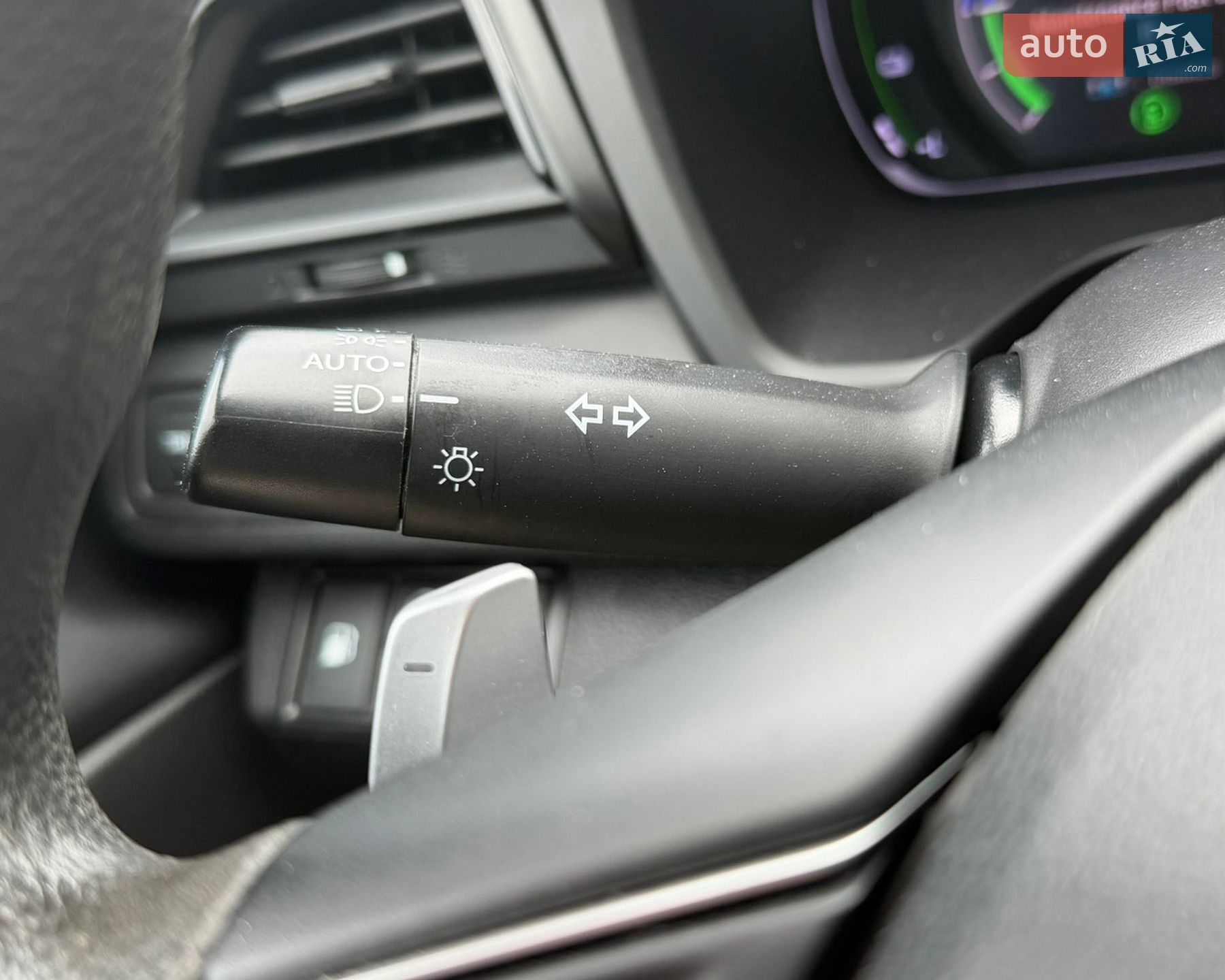 Honda Insight 2018 VIN 19XZE4F1XKE009539 фото оголошення 20 з 23