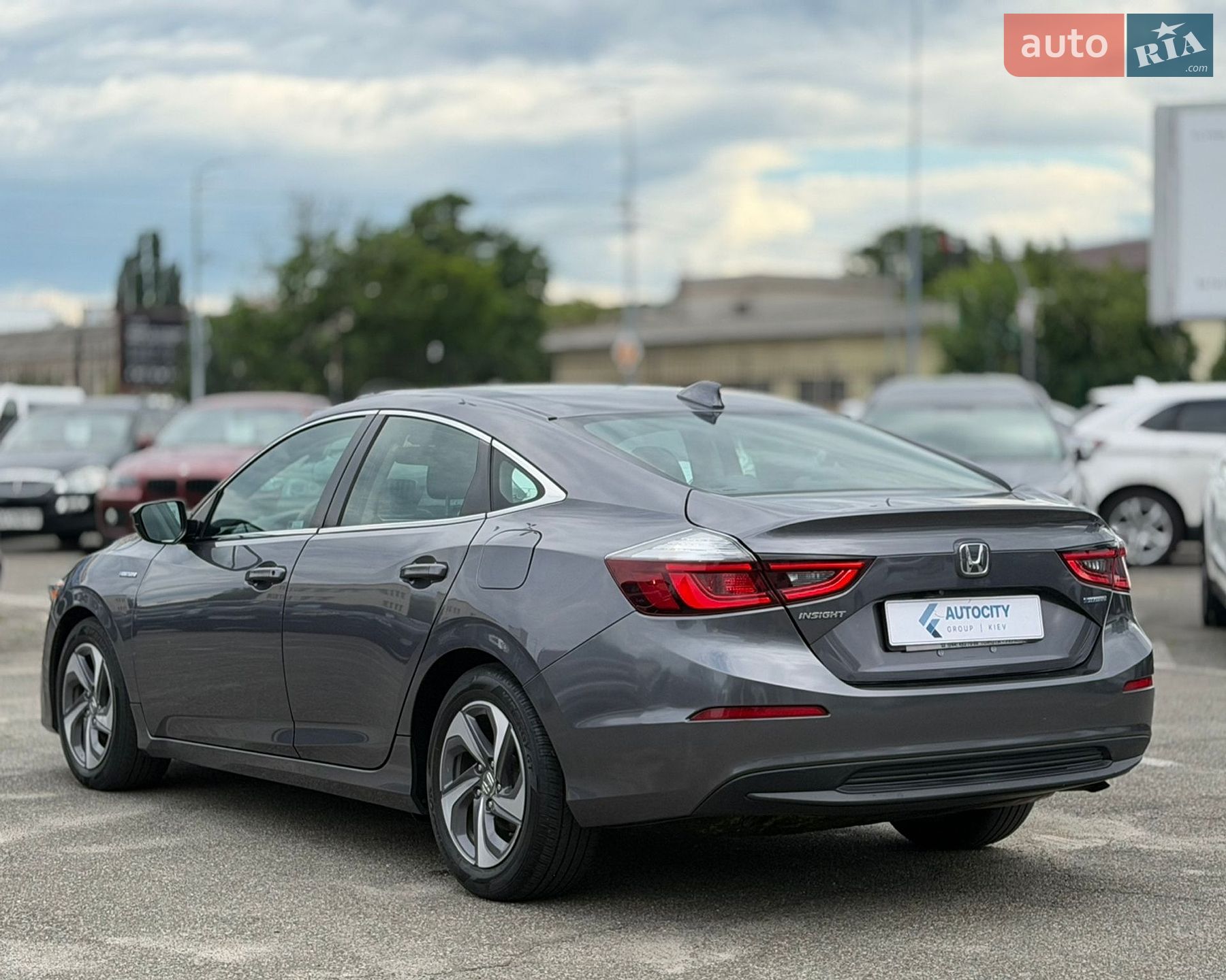 Honda Insight 2018 VIN 19XZE4F1XKE009539 фото оголошення 5 з 23