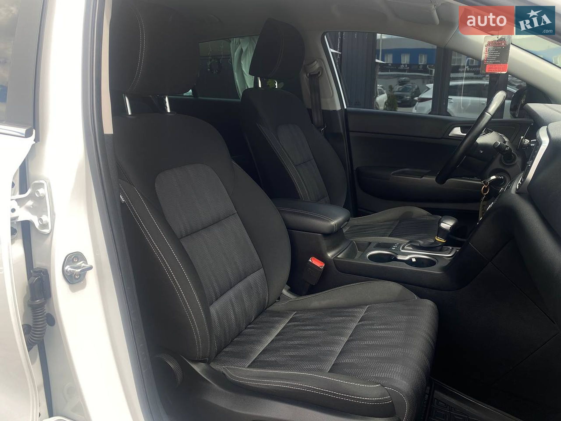Kia Sportage 2020 VIN U5YPG812HLL887021 фото оголошення 27 з 47